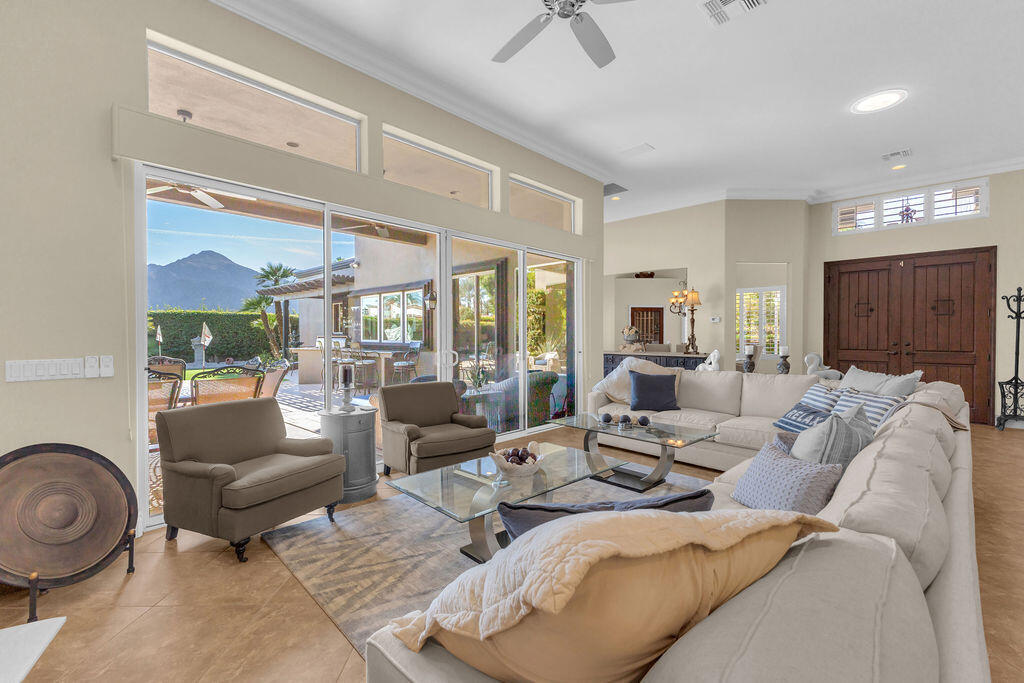 La Quinta, California, 92253, United States, 4 Bedrooms Bedrooms, ,2 BathroomsBathrooms,Residential,For Sale,1987635