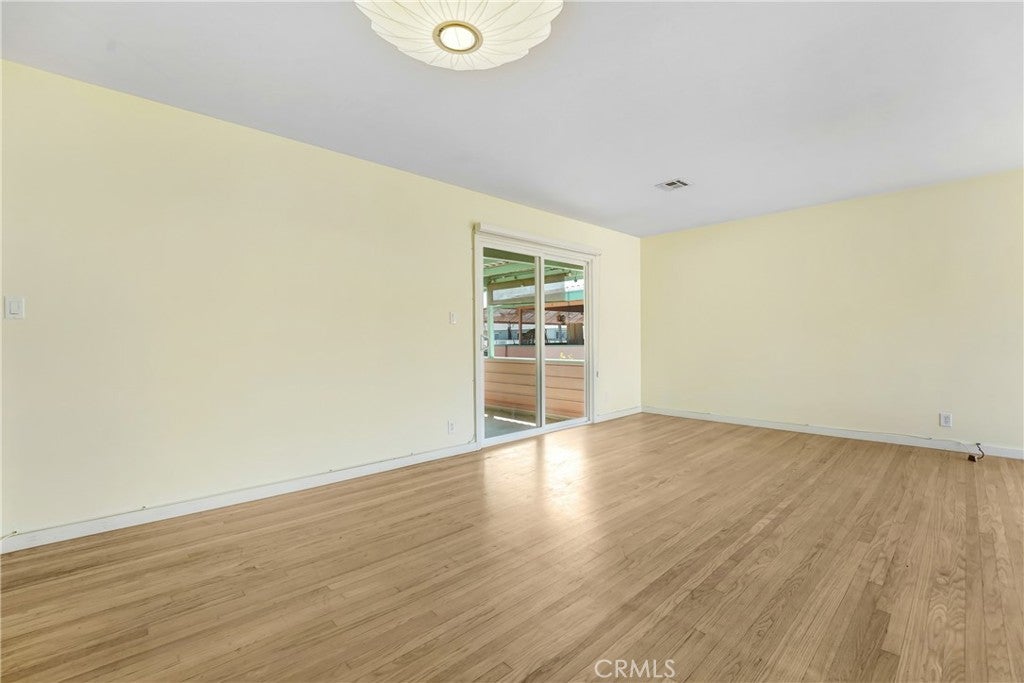 Pasadena, California, 91106, United States, 1 Bedroom Bedrooms, ,1 BathroomBathrooms,Residential,For Sale,1942296
