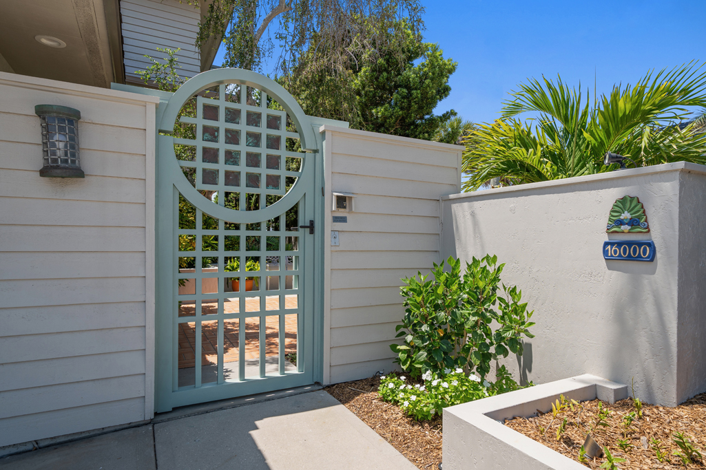 Redington Beach, Florida, 33708, United States, 3 Bedrooms Bedrooms, ,4 BathroomsBathrooms,Residential,For Sale,2014078