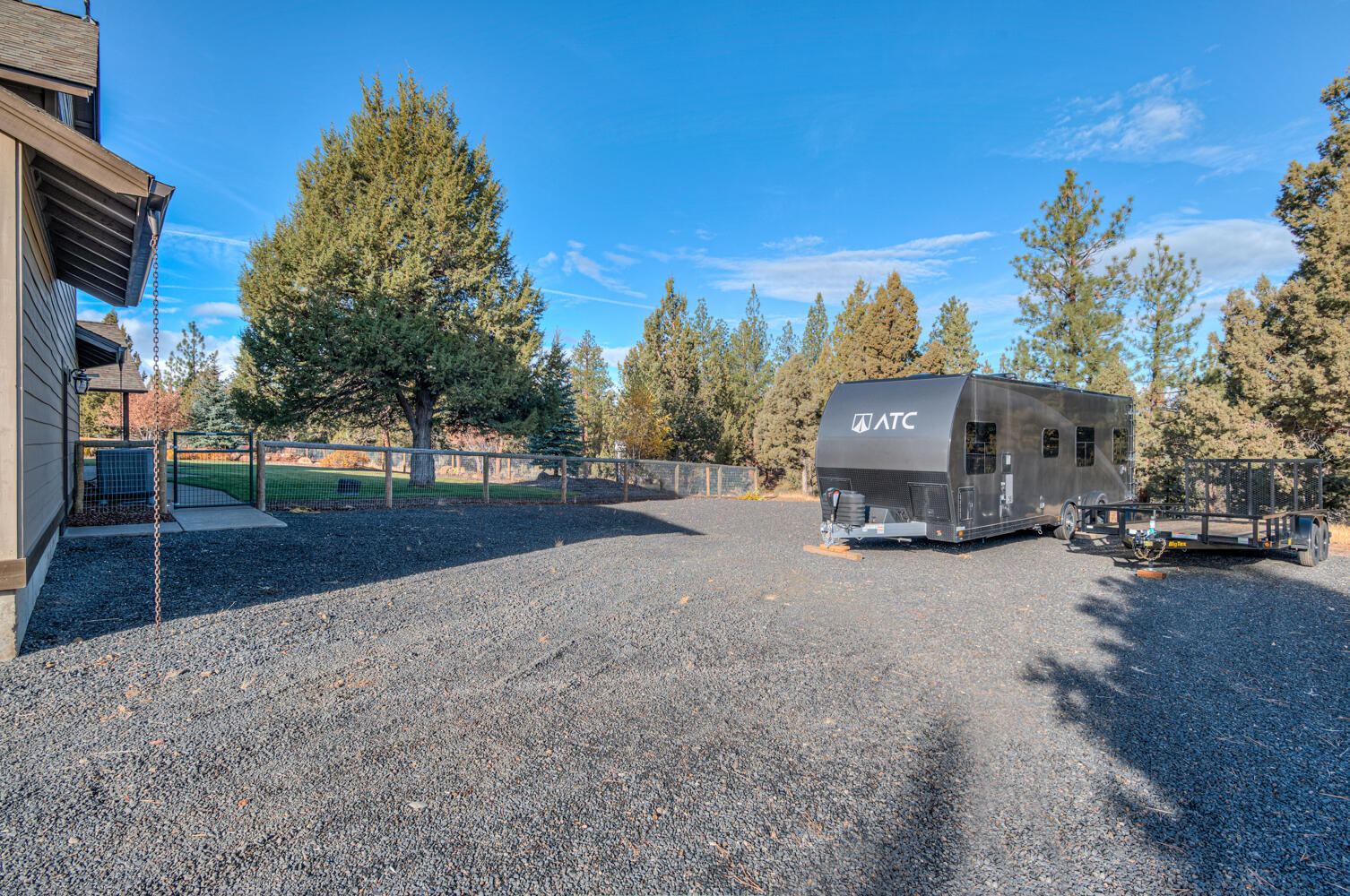 Bend, Oregon, 97703, United States, 3 Bedrooms Bedrooms, ,3 BathroomsBathrooms,Residential,For Sale,1984485