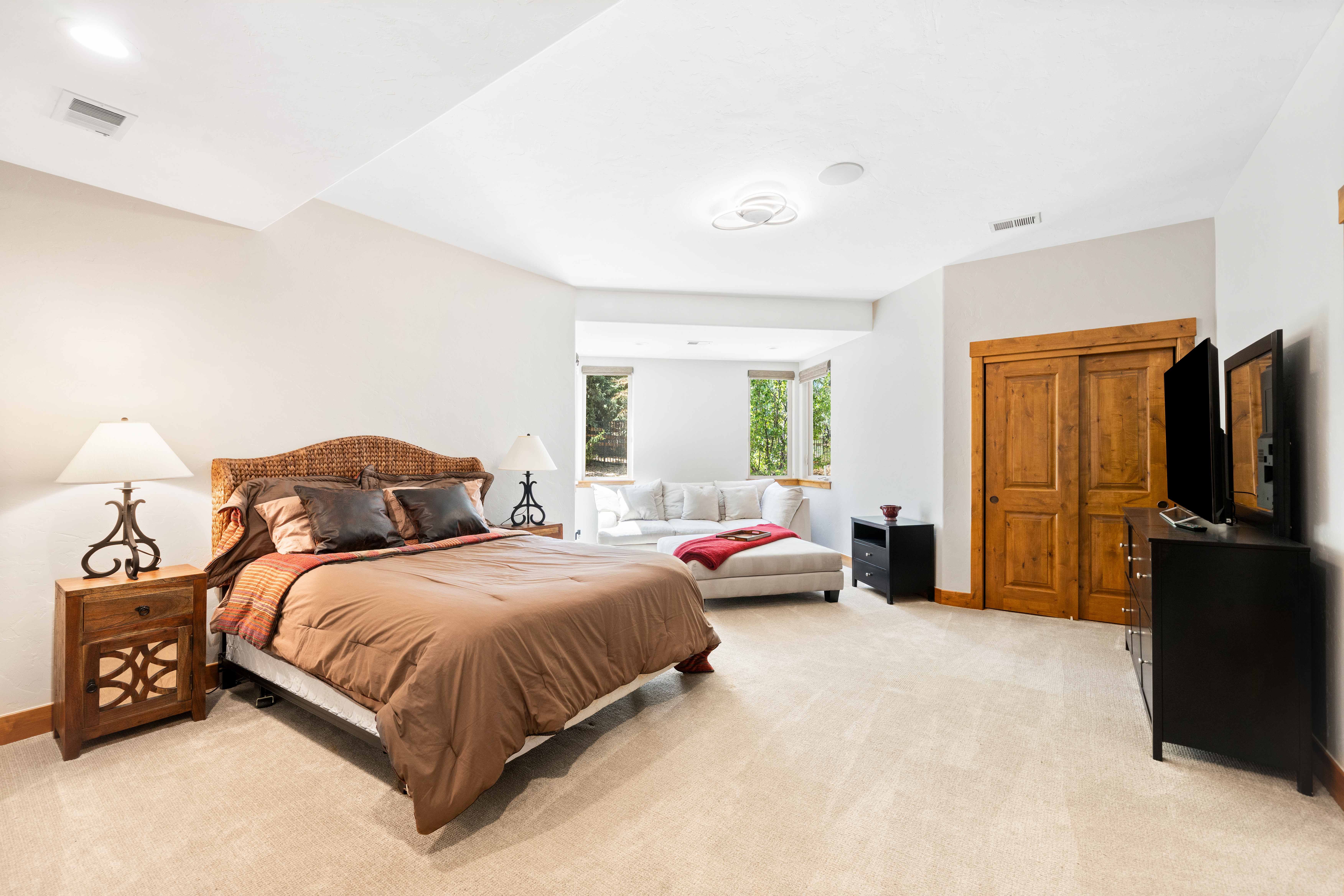  Fully Updated Luxury Estate In The Prestigious Pradera Golf Club Community - 物件實景