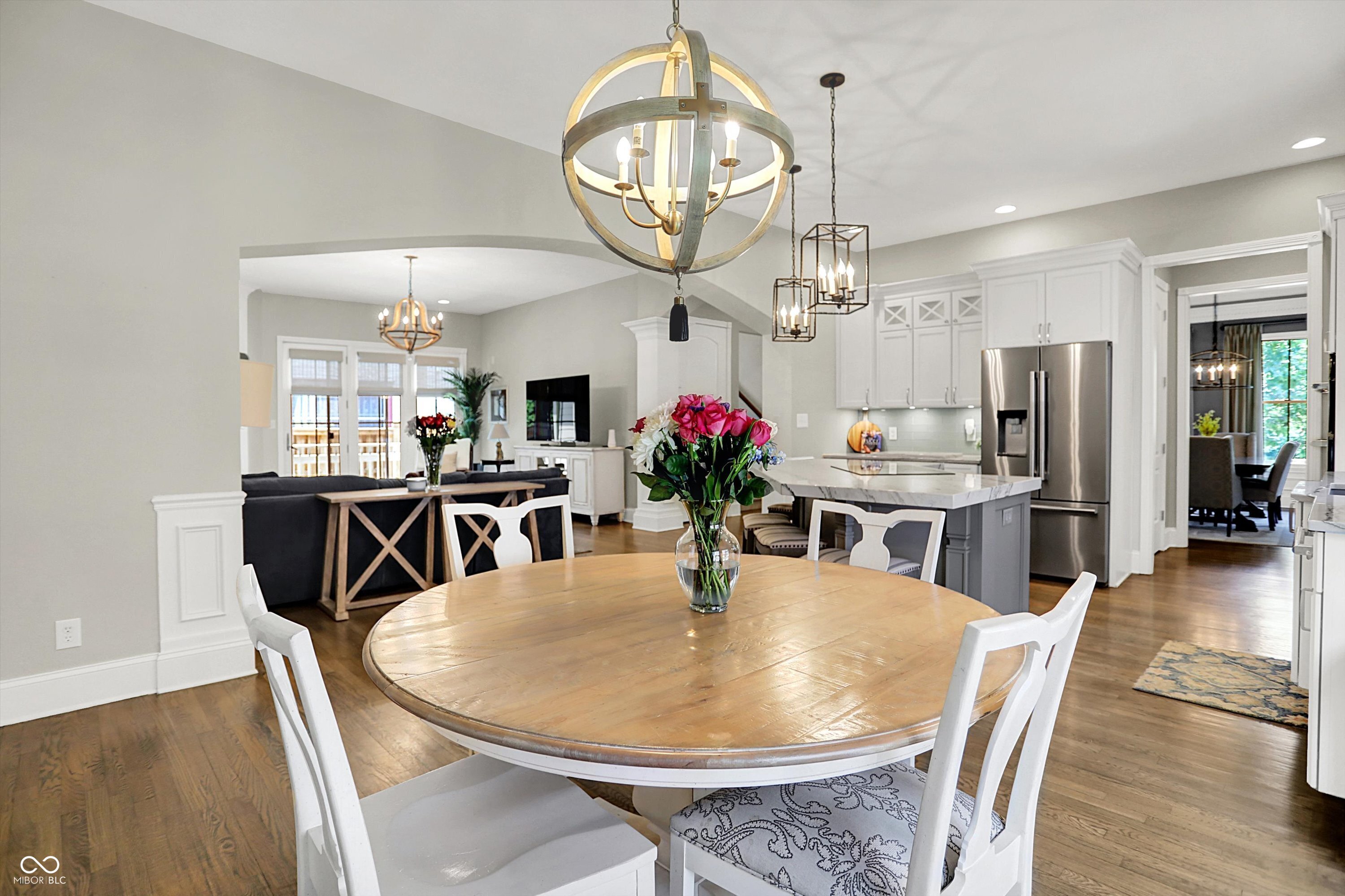 Zionsville, Indiana, 46077, United States, 4 Bedrooms Bedrooms, ,4 BathroomsBathrooms,Residential,For Sale,1930586