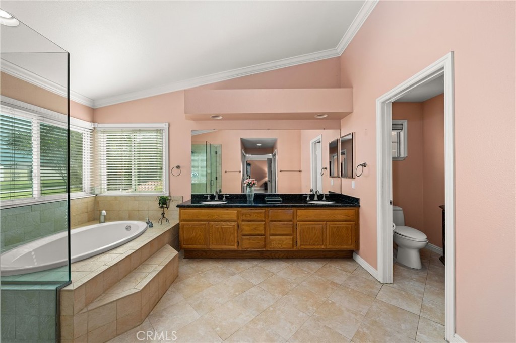Fontana, California, 92336, United States, 4 Bedrooms Bedrooms, ,3 BathroomsBathrooms,Residential,For Sale,2022235