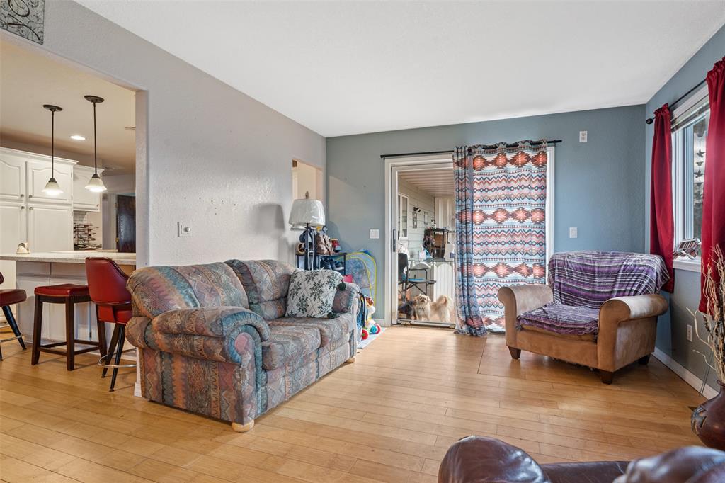 Hamilton, Montana, 59840, United States, 3 Bedrooms Bedrooms, ,2 BathroomsBathrooms,Residential,For Sale,1990446