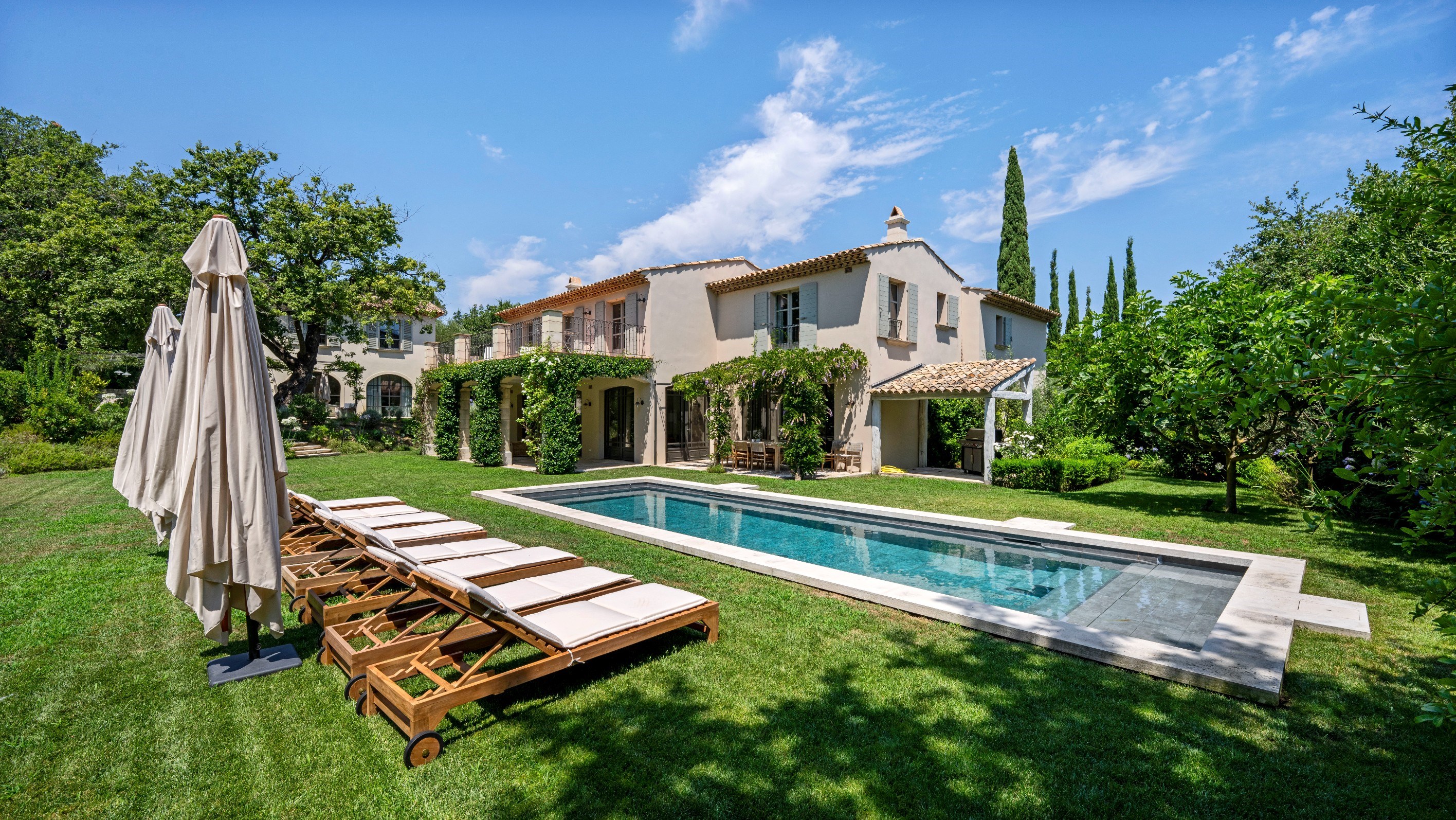  Saint-Tropez: Two villas with private pools for sale near the village center - 物件實景