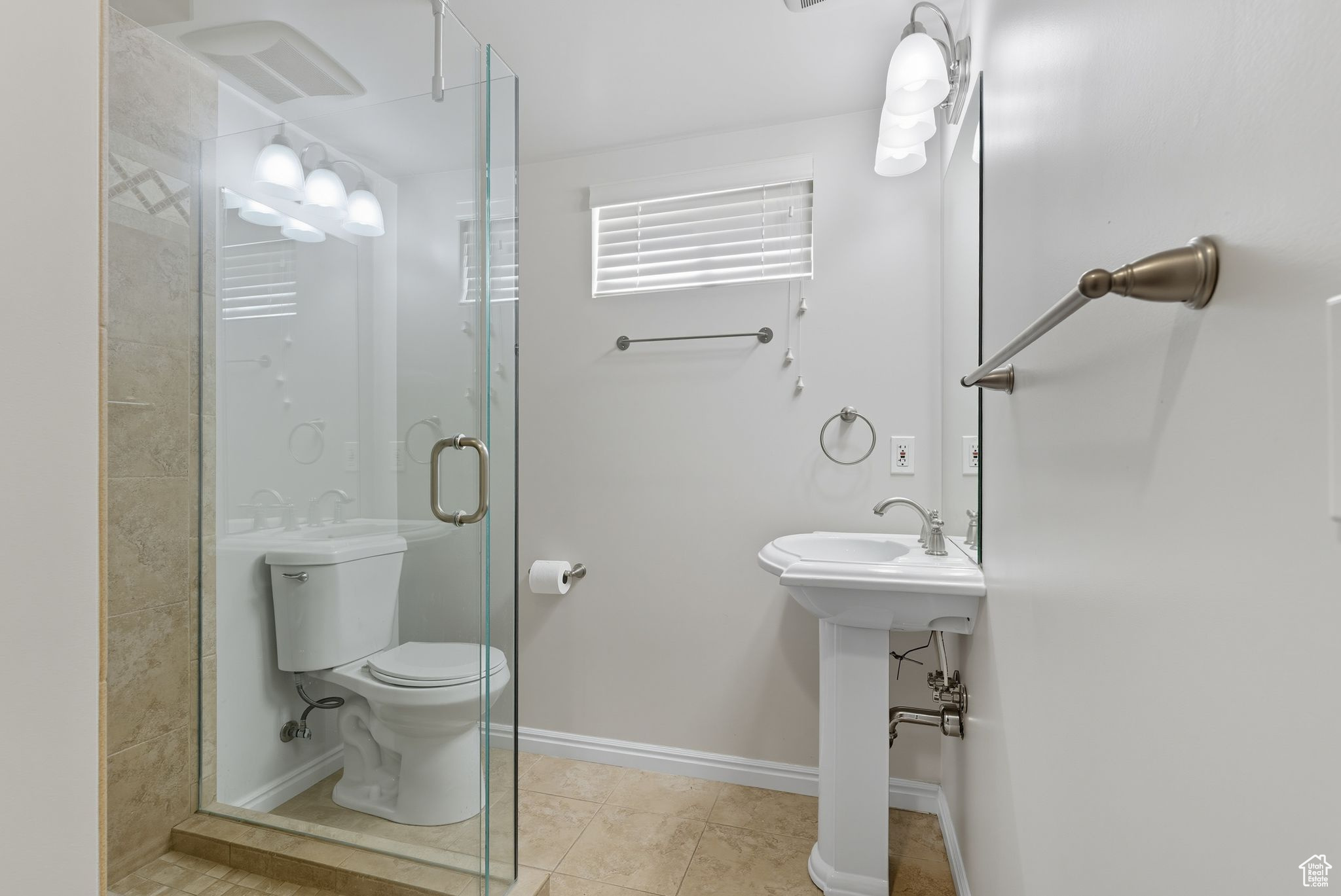 Millcreek, Utah, 84106, United States, 4 Bedrooms Bedrooms, ,1 BathroomBathrooms,Residential,For Sale,1961088