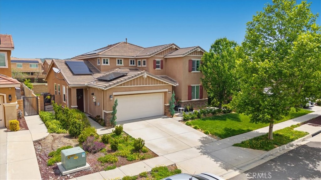 San Bernardino, California, 92407, United States, 6 Bedrooms Bedrooms, ,4 BathroomsBathrooms,Residential,For Sale,2031957