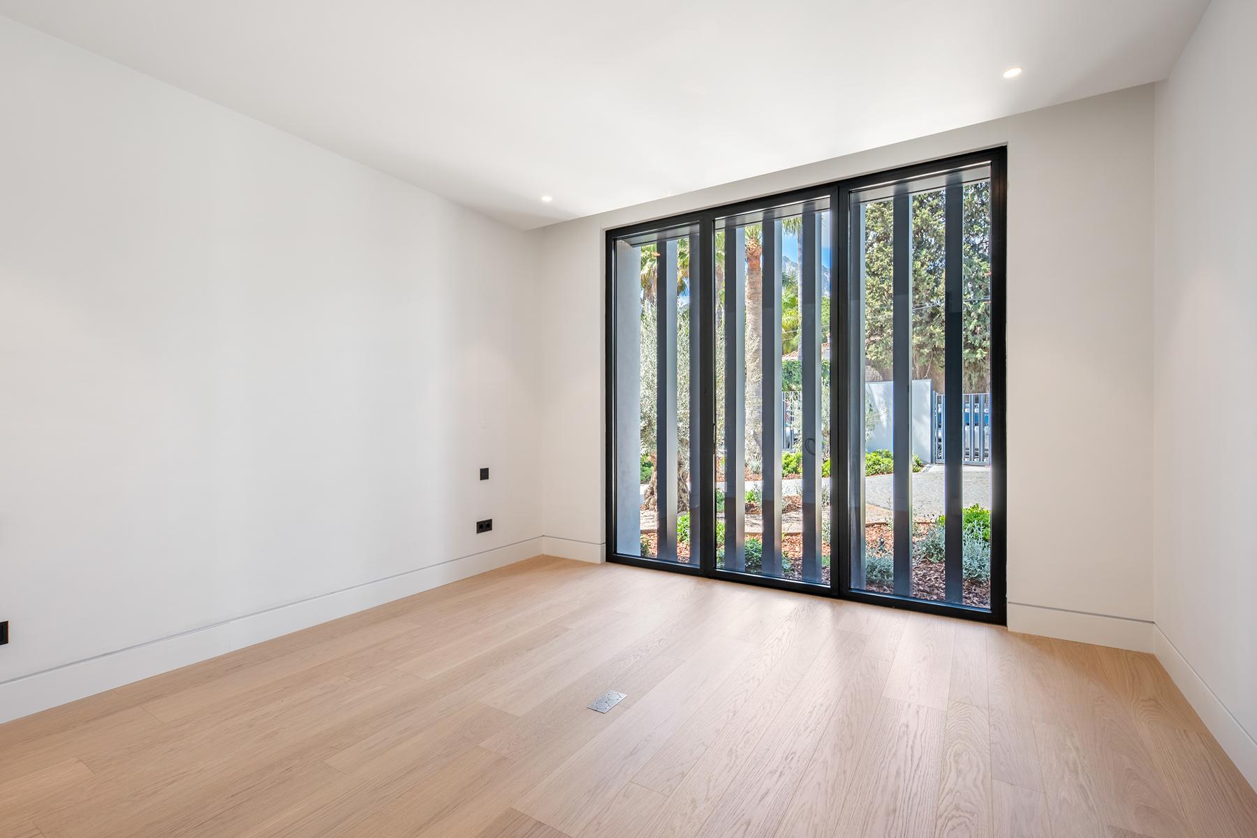  Refined sea view villa in established Nagüeles, Marbella - 物件實景