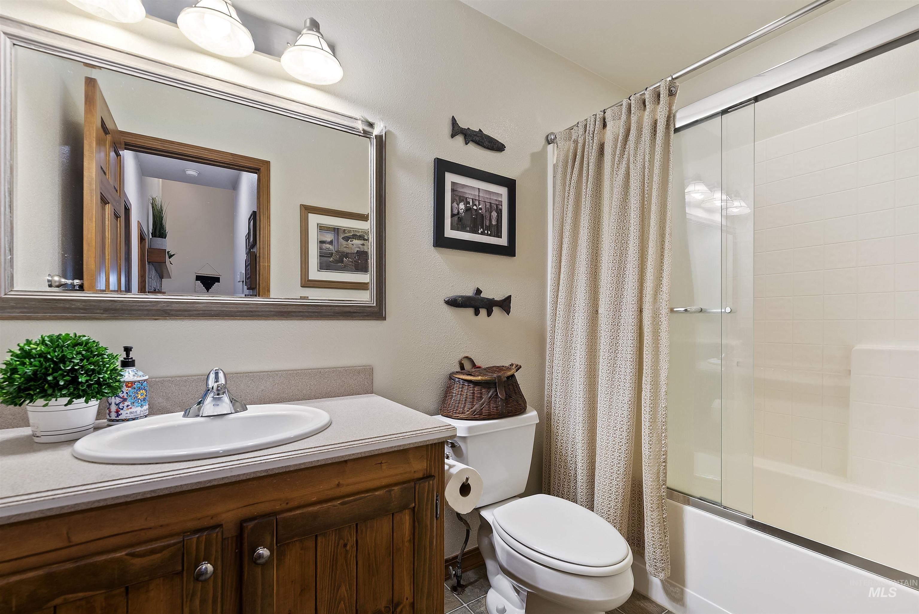 2322 Smith Ave, Boise, Idaho, 83702, United States, 4 Bedrooms Bedrooms, ,3 BathroomsBathrooms,Residential,For Sale,2322 Smith Ave,1433750