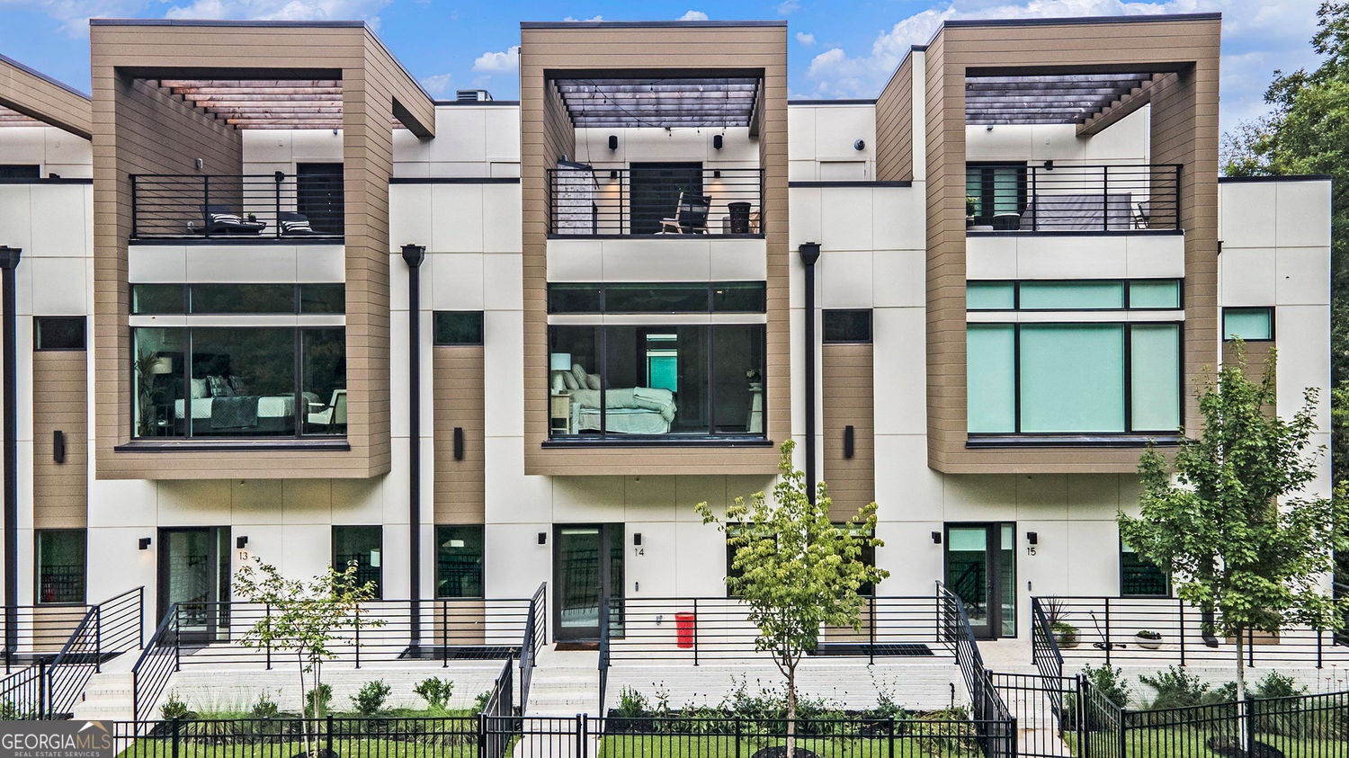 Atlanta, Georgia, 30307, United States, 4 Bedrooms Bedrooms, ,5 BathroomsBathrooms,Residential,For Sale,1997866