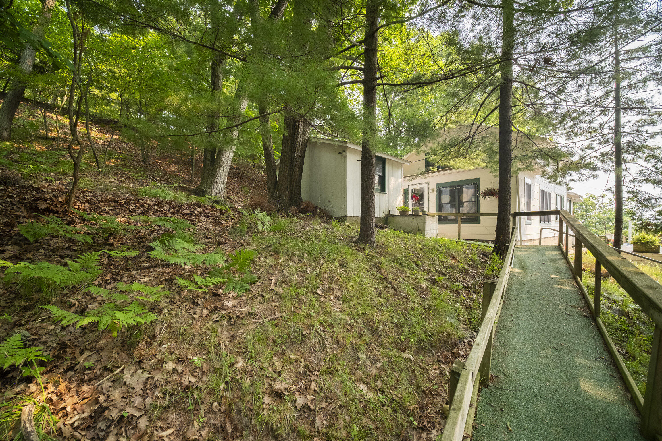 Onekama, Michigan, 49675, United States, 3 Bedrooms Bedrooms, ,3 BathroomsBathrooms,Residential,For Sale,1914171
