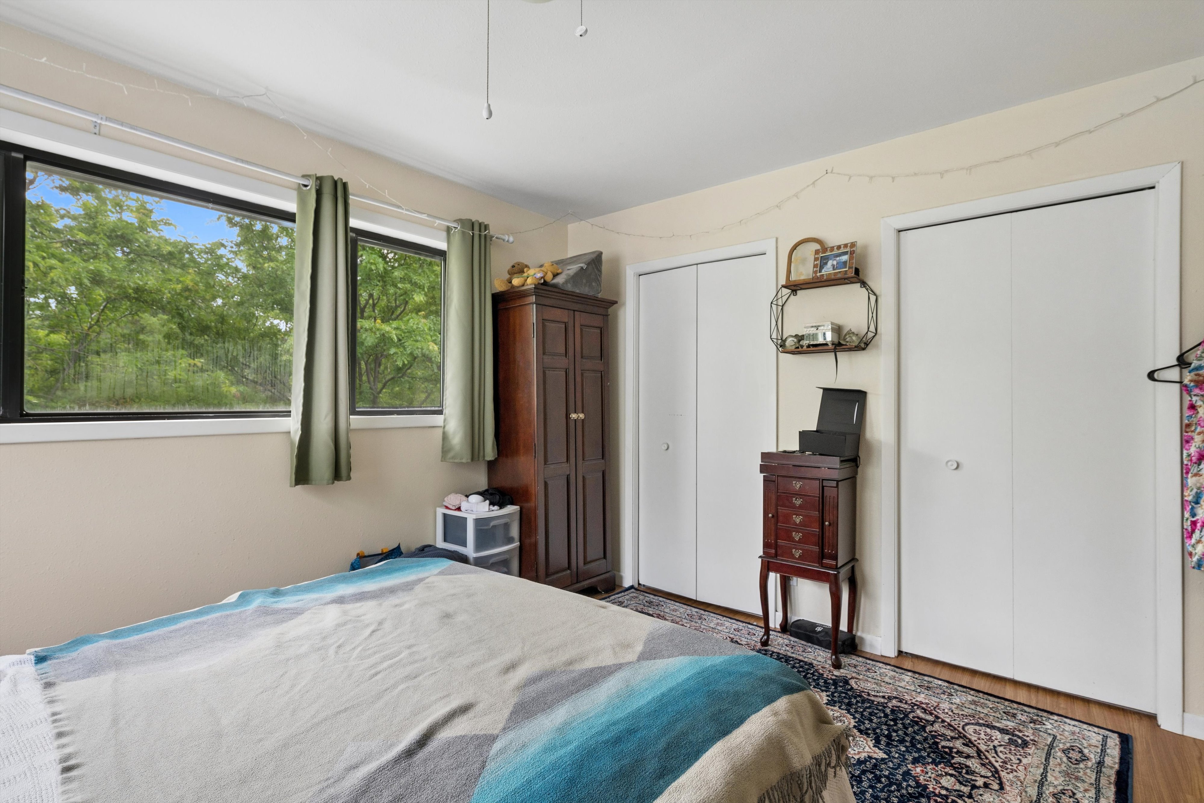  Duplex in Louisville - Each Unit is 2 Bedrooms/1 Bath - 物件實景