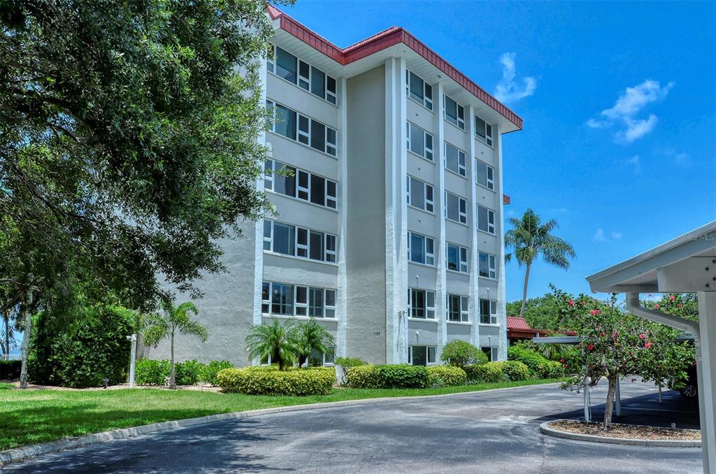 Sarasota, Florida, 34236, United States, 2 Bedrooms Bedrooms, ,2 BathroomsBathrooms,Residential,For Sale,1866330