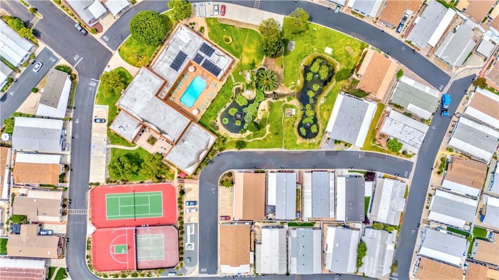 Fullerton, California, 92835, United States, 3 Bedrooms Bedrooms, ,2 BathroomsBathrooms,Residential,For Sale,1892883