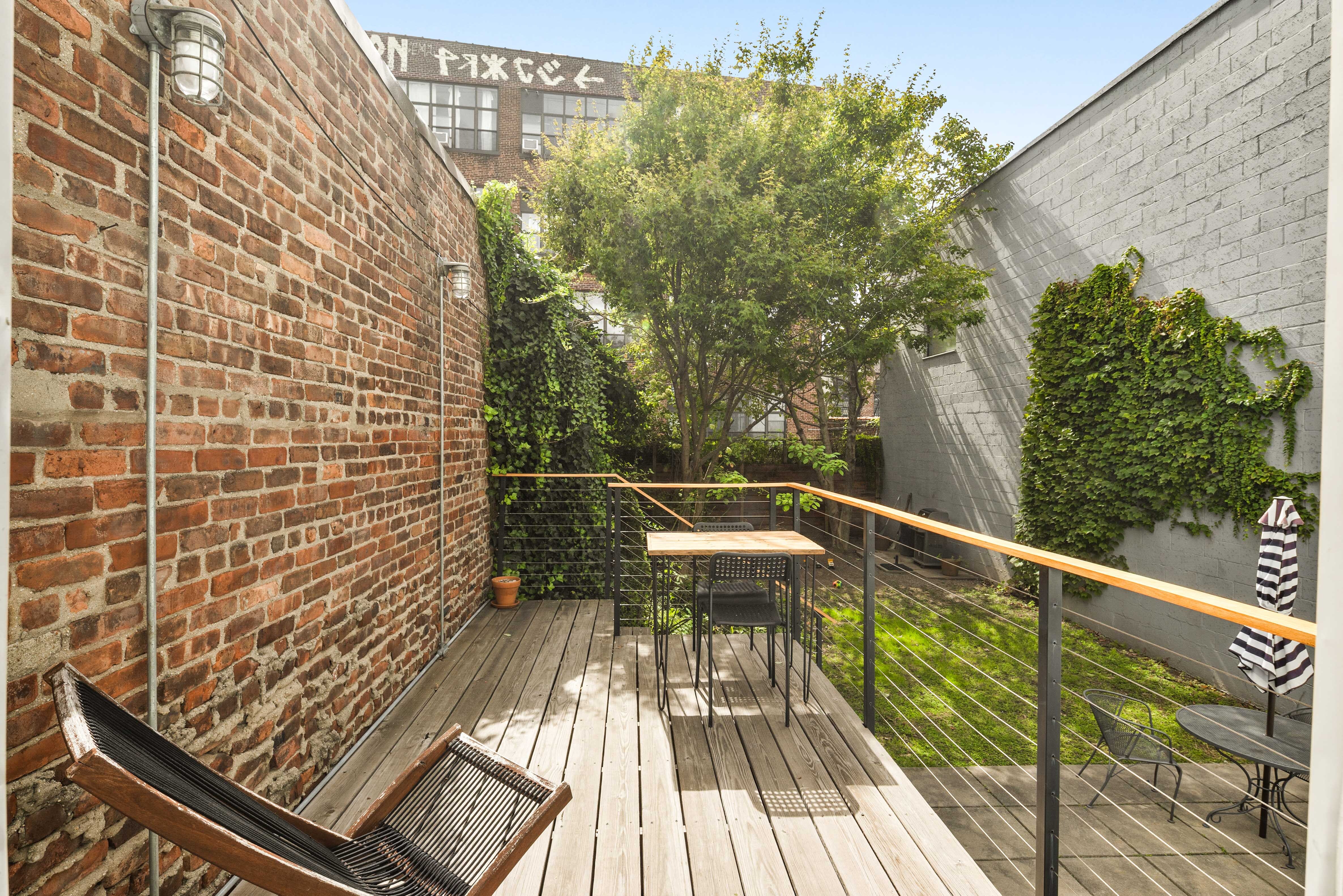  250 Boerum St., Brooklyn, NY, 11206 - 物件實景