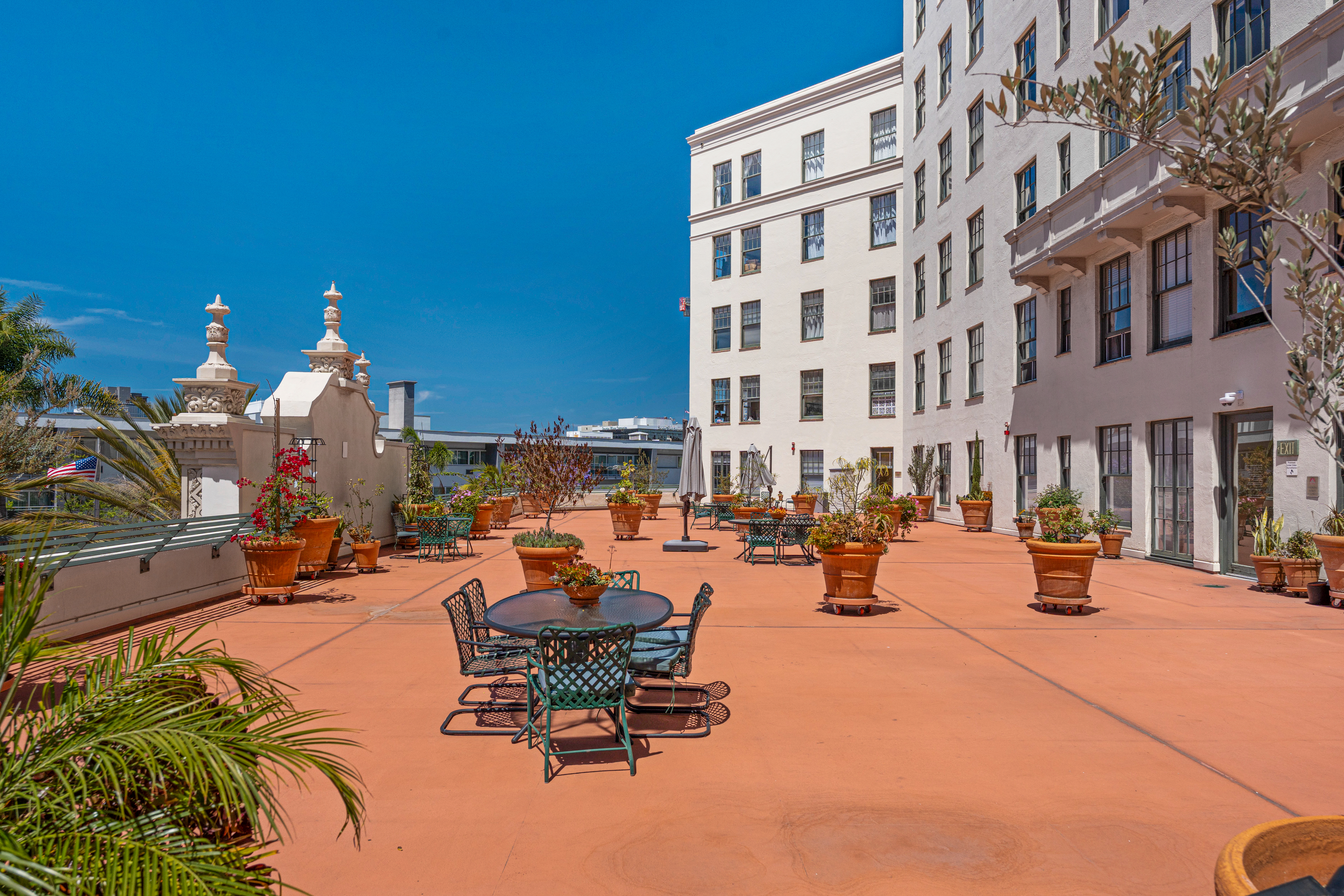  702 Ash Street, San Diego, CA 92101 - 物件實景