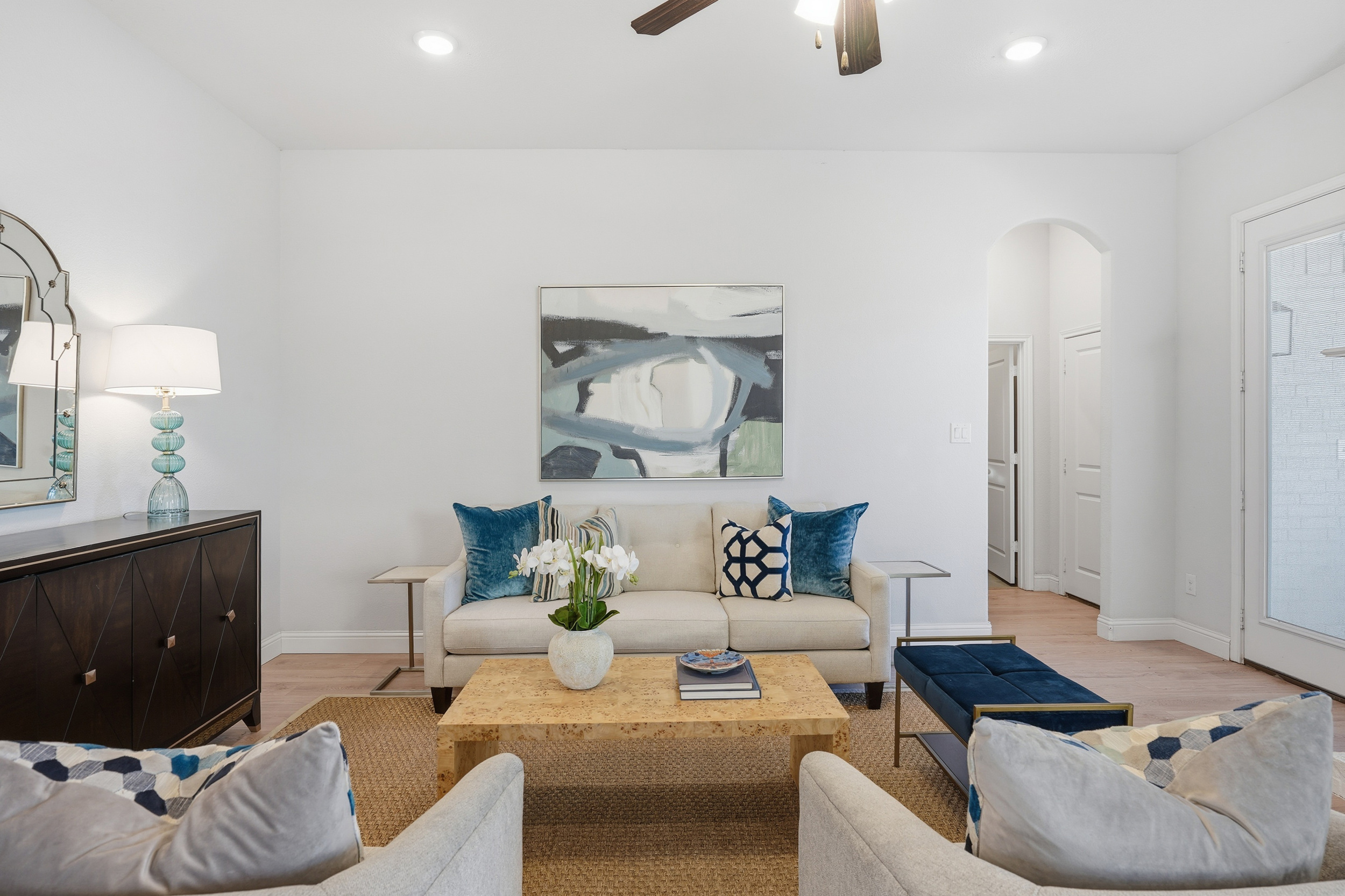  Charming Traditional in River District - 物件實景