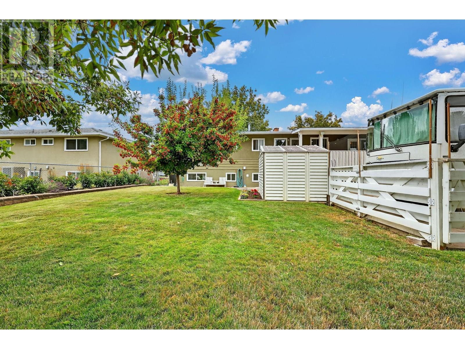 KELOWNA, British Columbia, V1Y 3S7, CA, 5 Bedrooms Bedrooms, ,2 BathroomsBathrooms,Residential,For Sale,1902795