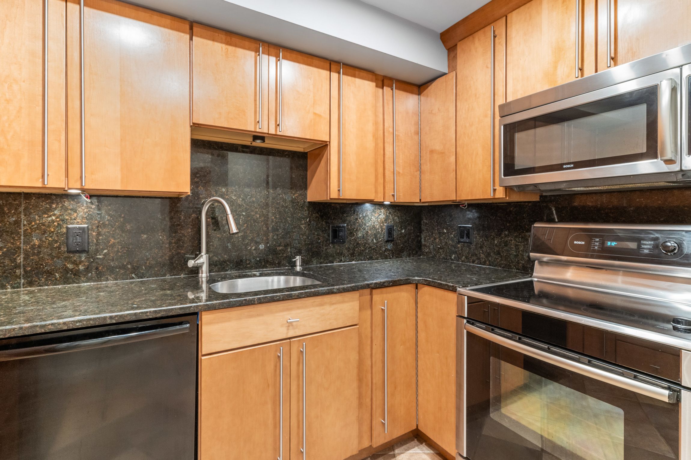 103 Charter St, Boston, MA, 02113 - 物件實景