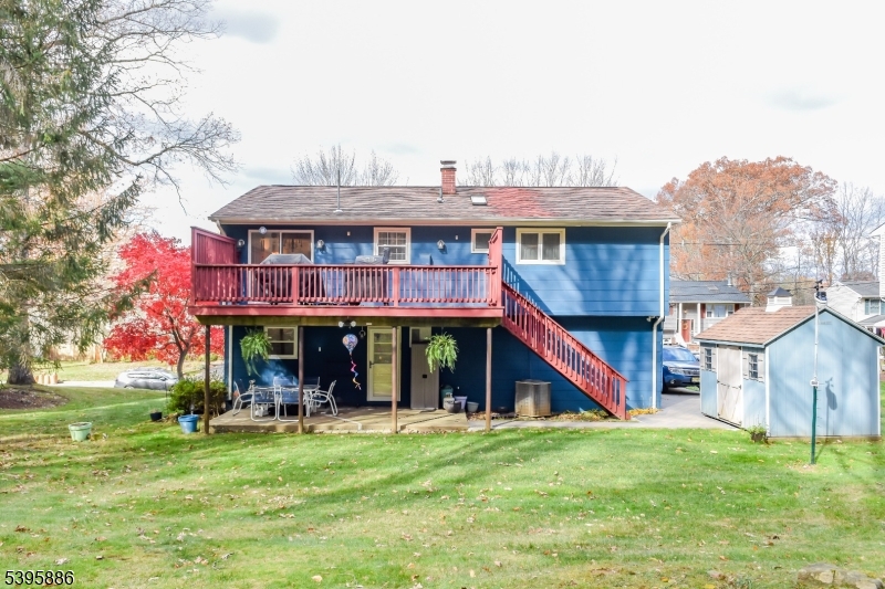 Mount Olive Twp., New Jersey, 07836, United States, 4 Bedrooms Bedrooms, ,2 BathroomsBathrooms,Residential,For Sale,1987785