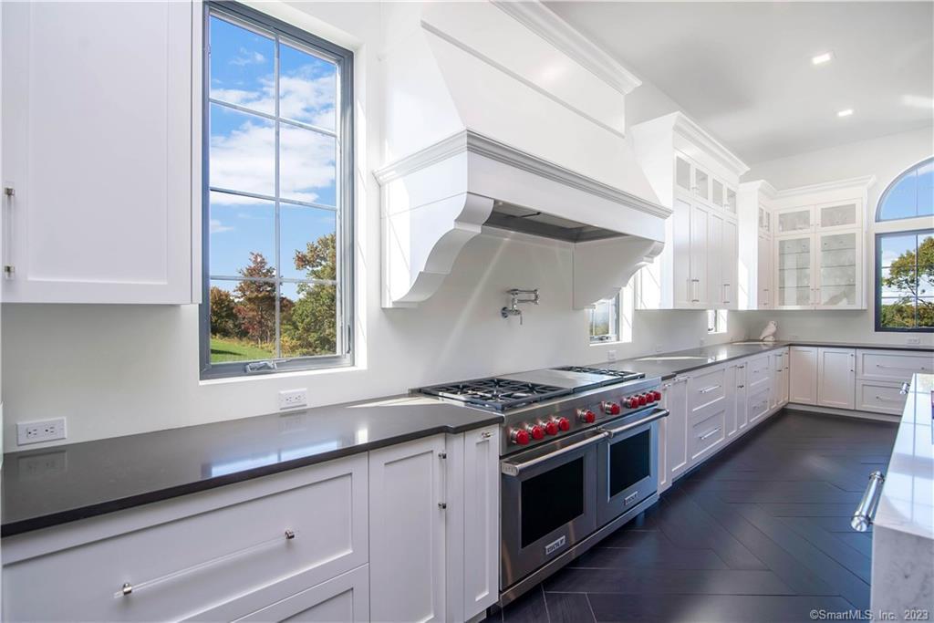509 Cedar Ridge Drive, Glastonbury, Connecticut, 06033, United States, 4 Bedrooms Bedrooms, ,5 BathroomsBathrooms,Residential,For Sale,509 Cedar Ridge Drive,1279622