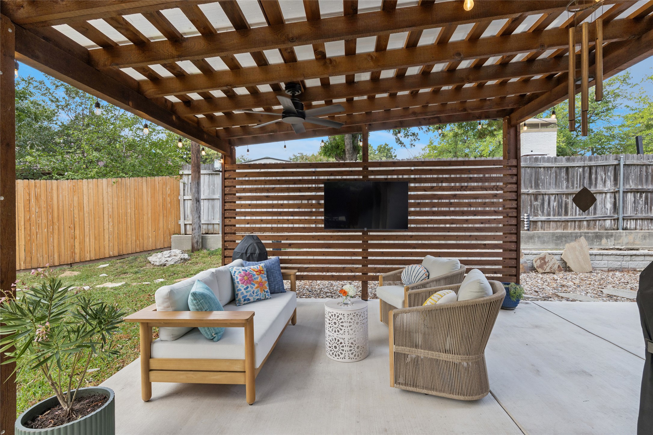 Fort Worth, Texas, 76116, United States, 4 Bedrooms Bedrooms, ,2 BathroomsBathrooms,Residential,For Sale,1957427