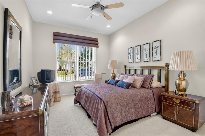 Lake Worth, Florida, 33467, United States, 3 Bedrooms Bedrooms, ,2 BathroomsBathrooms,Residential,For Sale,1993351