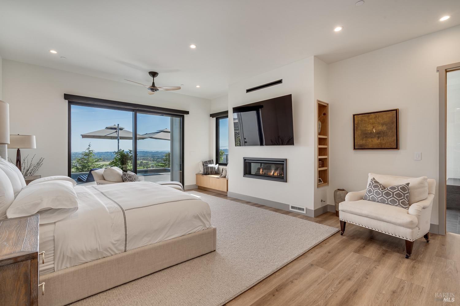 Napa, California, 94558, United States, 2 Bedrooms Bedrooms, ,5 BathroomsBathrooms,Residential,For Sale,1759434