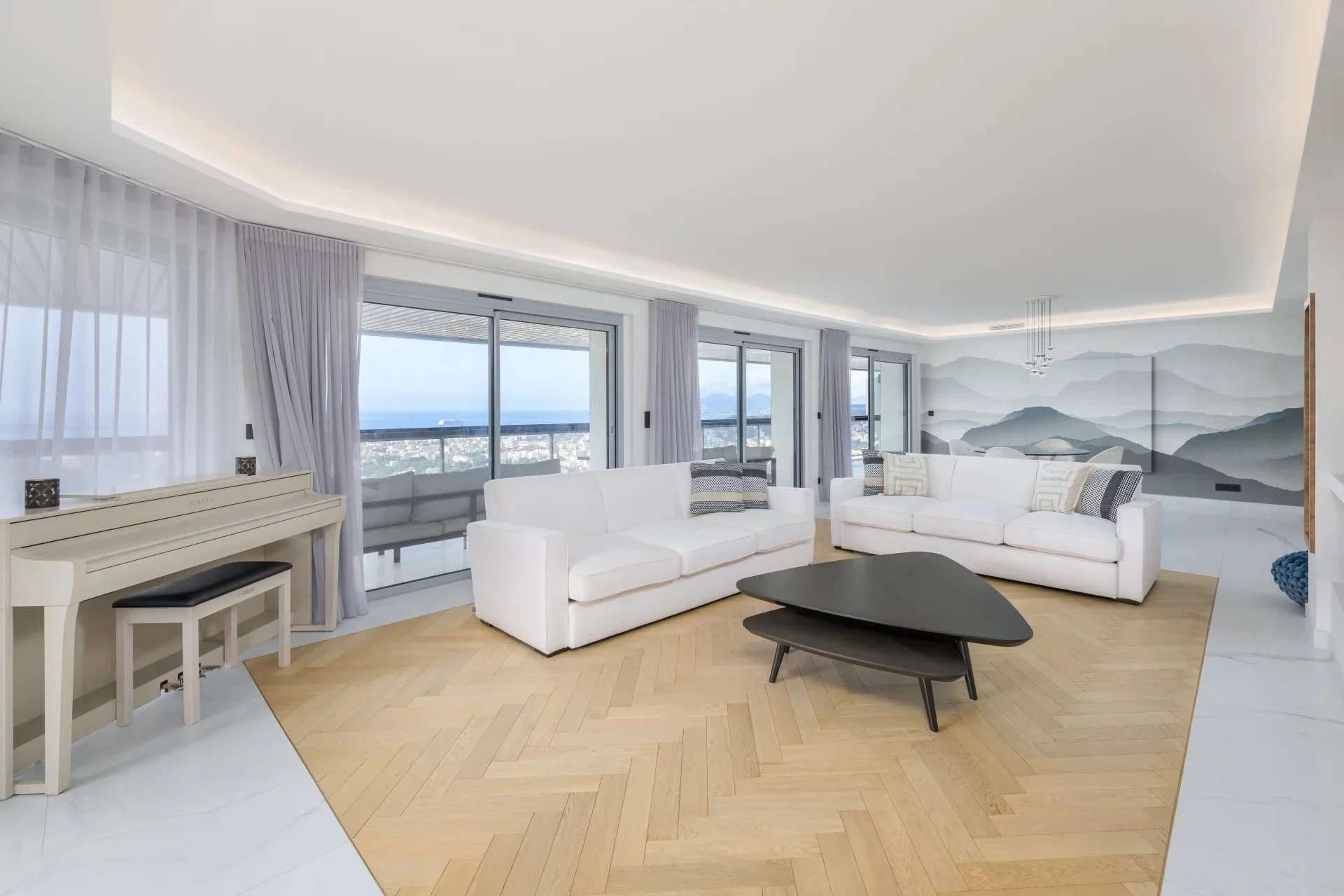 Le Cannet, Provence-Alpes-Côte d’Azur, 06110, FR, 3 Bedrooms Bedrooms, ,3 BathroomsBathrooms,Residential,For Sale,1836777