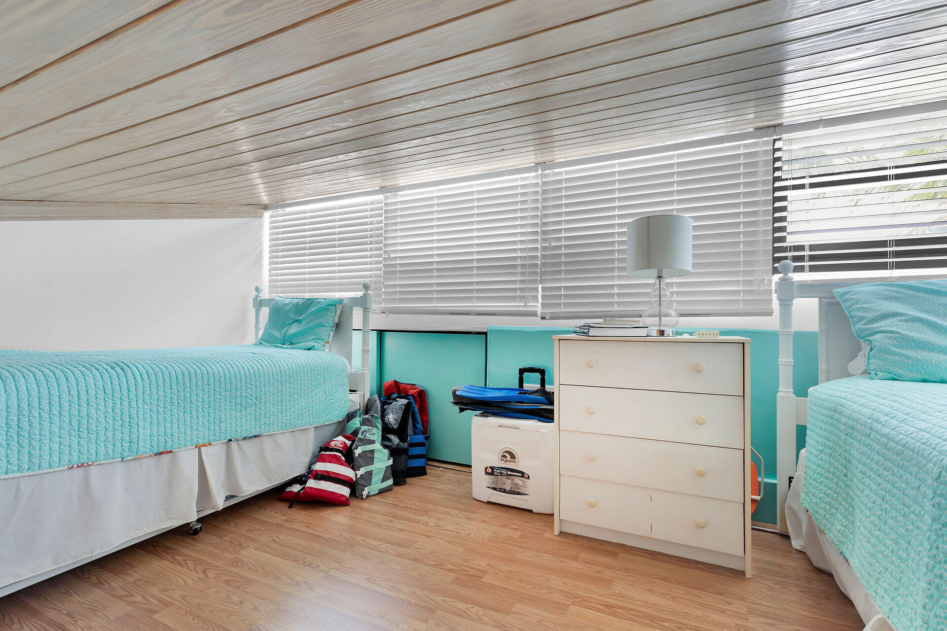 87200 Overseas Highway, S4, ISLAMORADA, Florida, 33036, United States, 3 Bedrooms Bedrooms, ,2 BathroomsBathrooms,Residential,For Sale,87200 Overseas Highway, S4,1554467