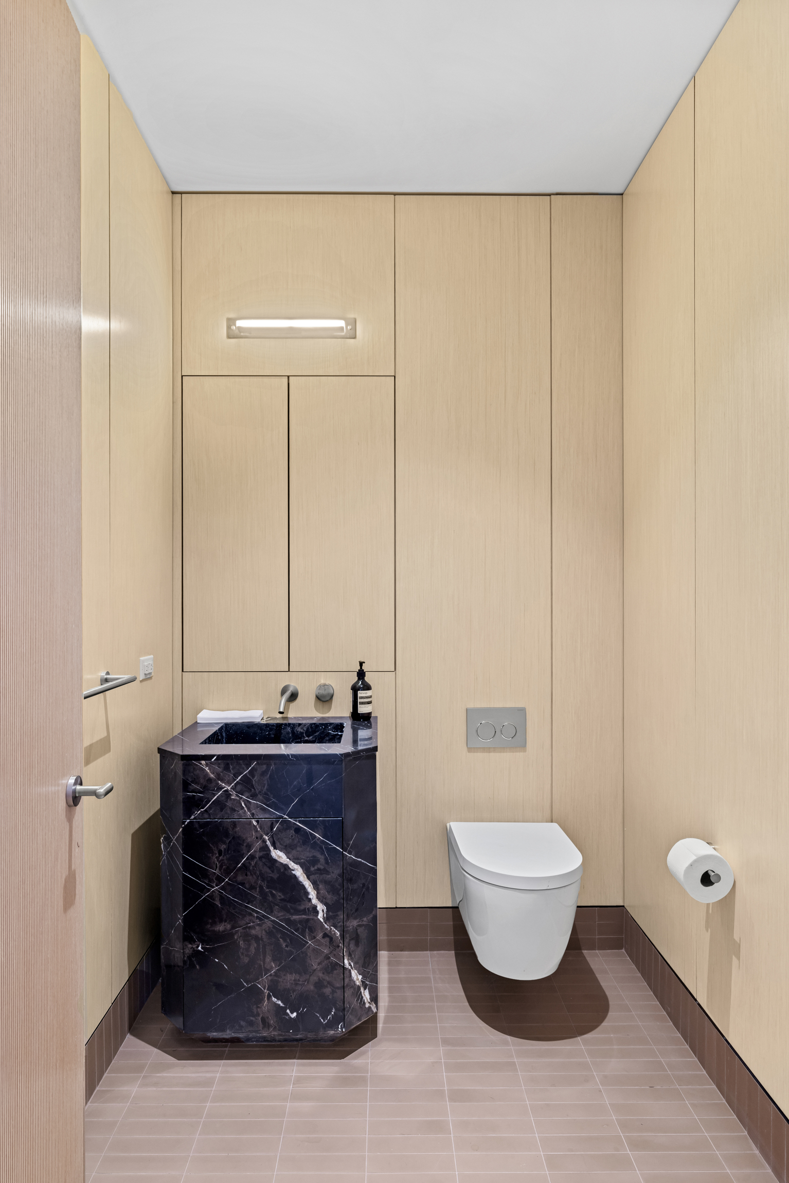  30 Front Street, Apt 15E - 物件實景
