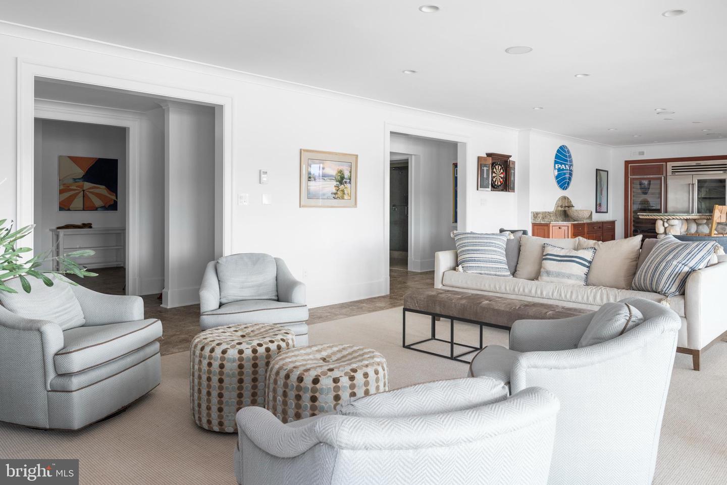 Annapolis, Maryland, 21401, United States, 6 Bedrooms Bedrooms, ,9 BathroomsBathrooms,Residential,For Sale,1744744
