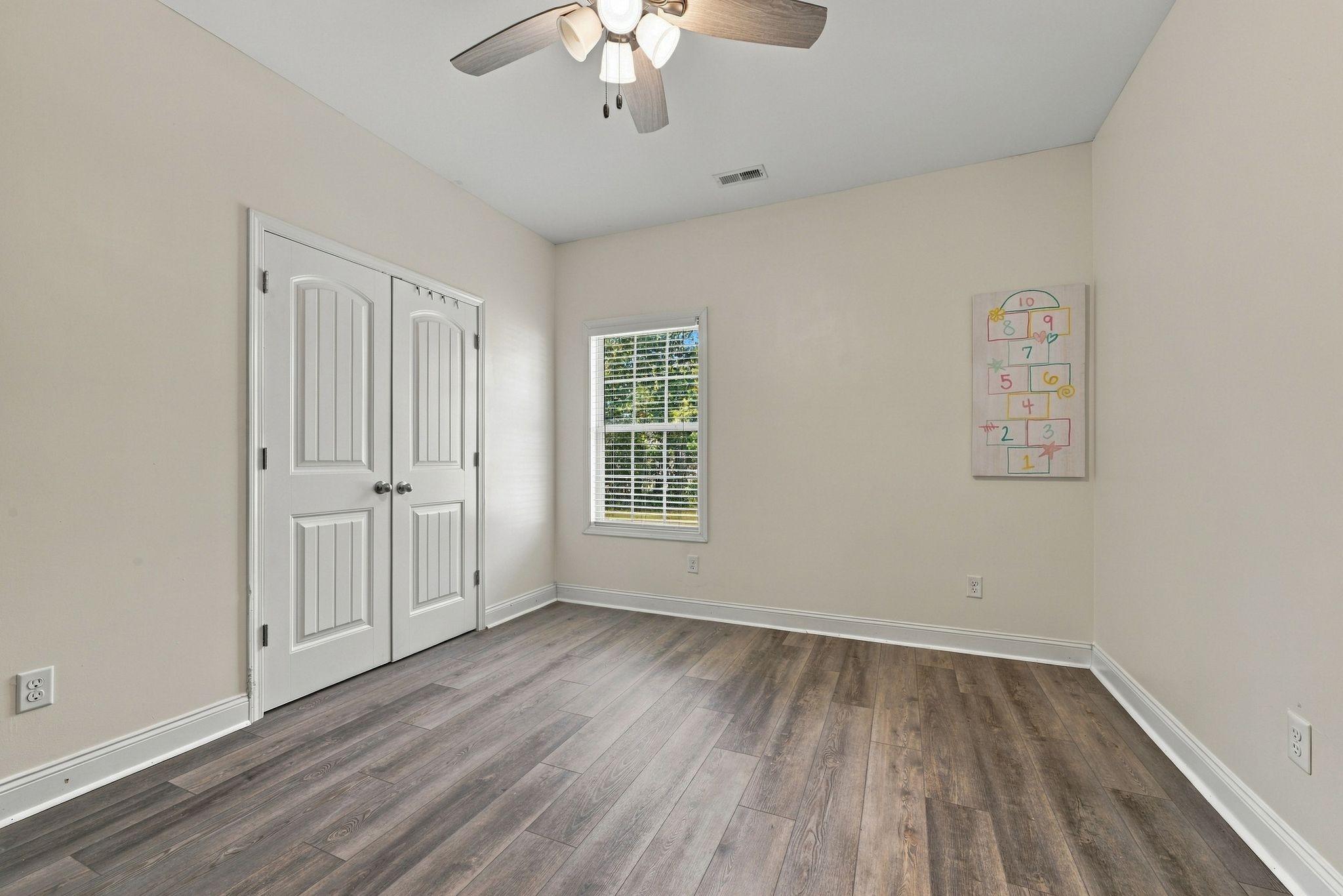  1017 Glendale Dr, Dickson, TN, 37055 - 物件實景