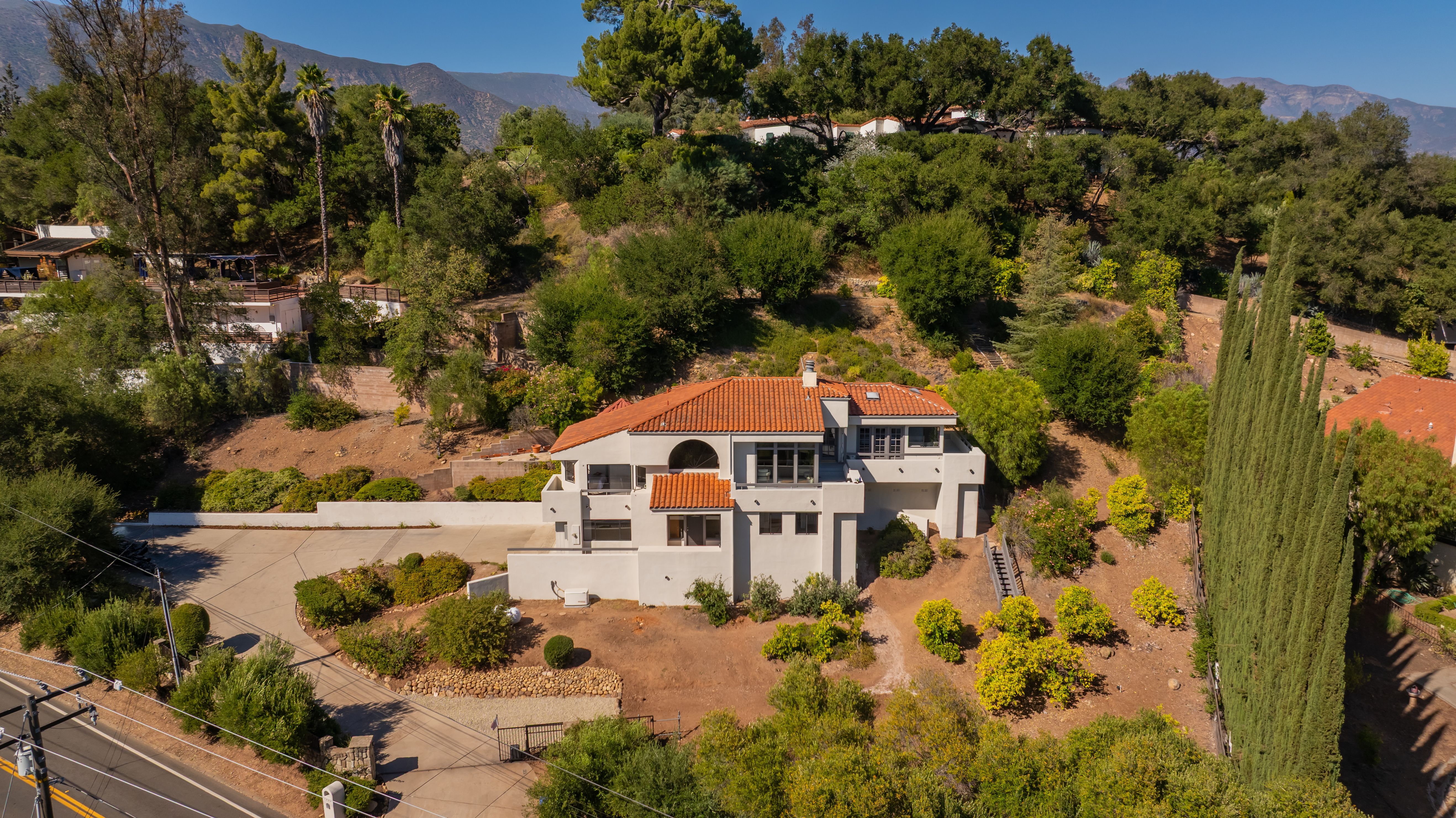  1008 Country Club Drive, Ojai, CA 93023 - 物件實景