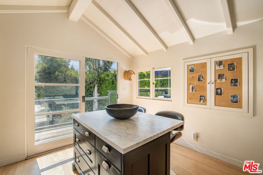 West Hollywood, California, 90048, United States, 3 Bedrooms Bedrooms, ,1 BathroomBathrooms,Residential,For Sale,1993483