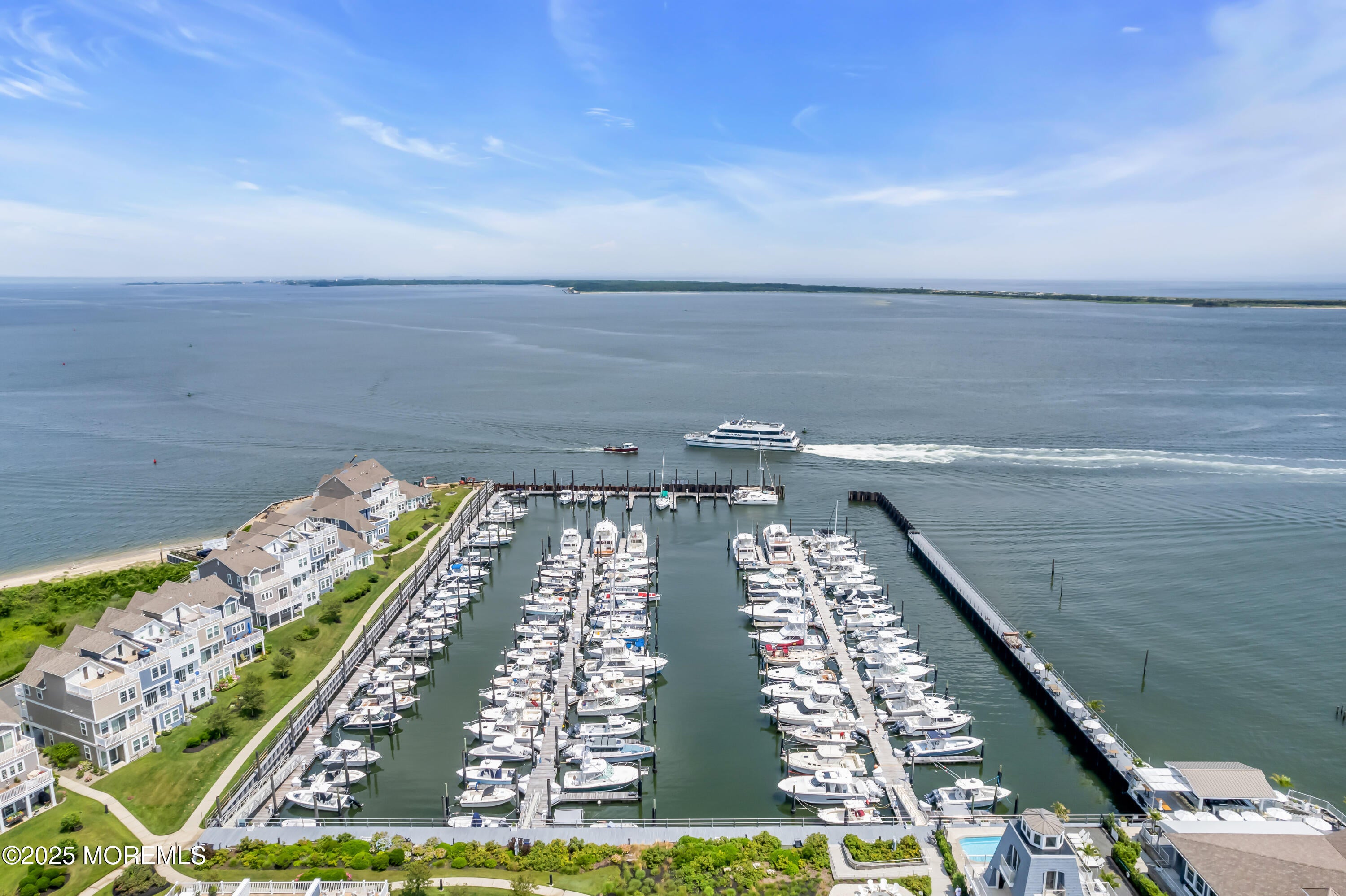 Highlands, New Jersey, 07732, United States, 2 Bedrooms Bedrooms, ,2 BathroomsBathrooms,Residential,For Sale,1980474