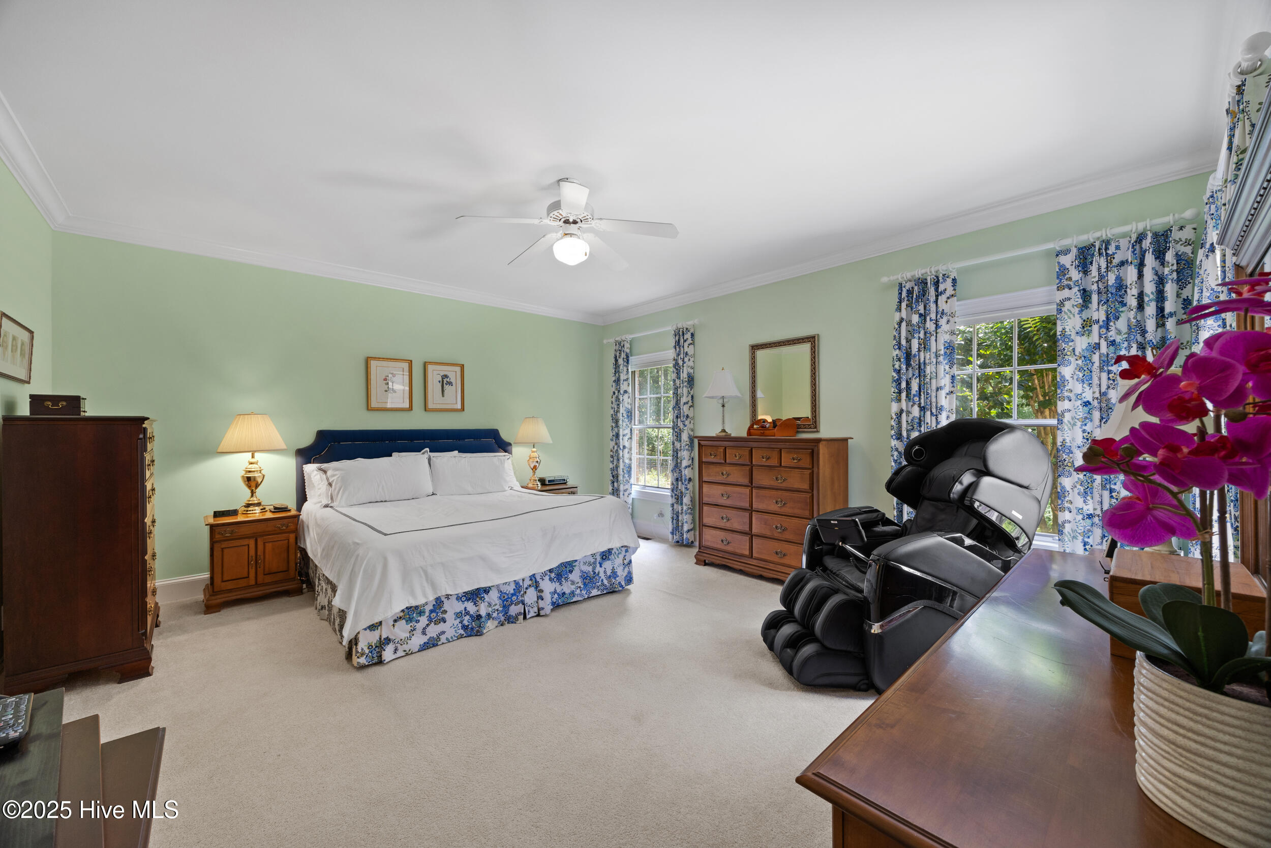 Wilmington, North Carolina, 28405, United States, 4 Bedrooms Bedrooms, ,4 BathroomsBathrooms,Residential,For Sale,1876476