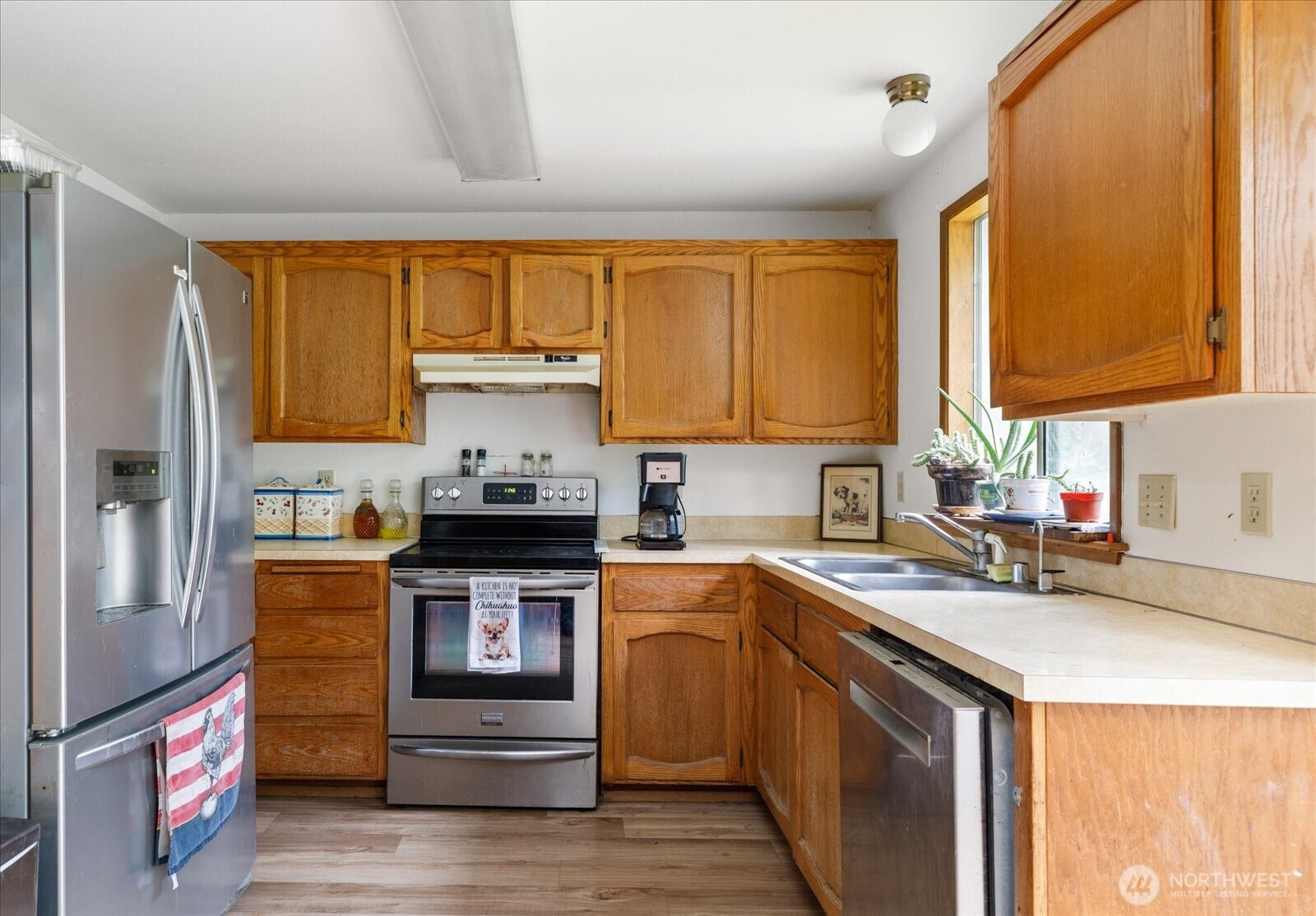 Oak Harbor, Washington, 98277, United States, 3 Bedrooms Bedrooms, ,1 BathroomBathrooms,Residential,For Sale,1995745