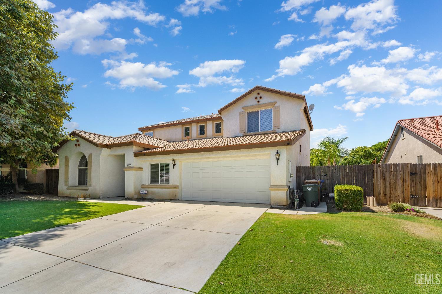 Bakersfield, California, 93311, United States, 5 Bedrooms Bedrooms, ,3 BathroomsBathrooms,Residential,For Sale,1933198