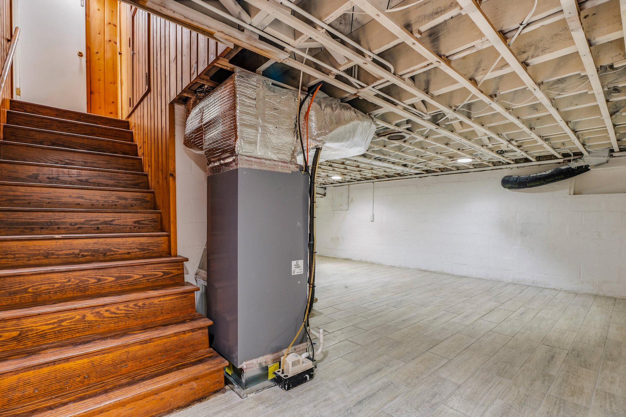  425 W 15th Street, Front Royal, VA, 22630 - 物件實景