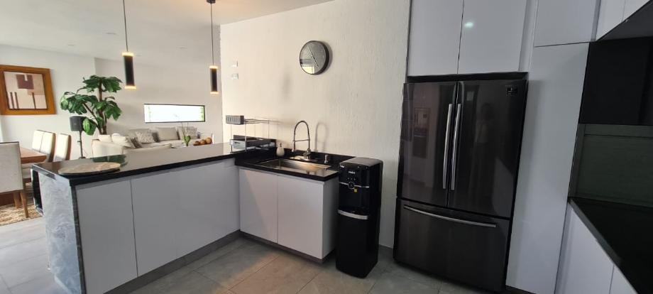 Zapopan, Jalisco, 45066, Mexico, 3 Bedrooms Bedrooms, ,3 BathroomsBathrooms,Residential,For Sale,1739330