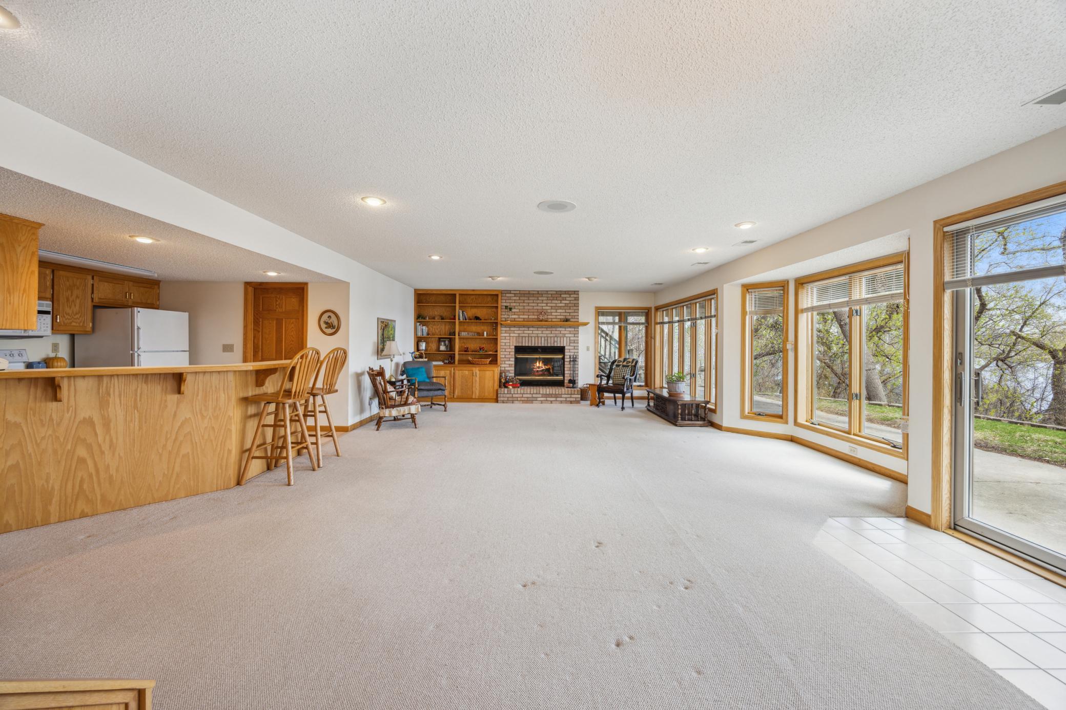 New Brighton, Minnesota, 55112, United States, 4 Bedrooms Bedrooms, ,4 BathroomsBathrooms,Residential,For Sale,1990901