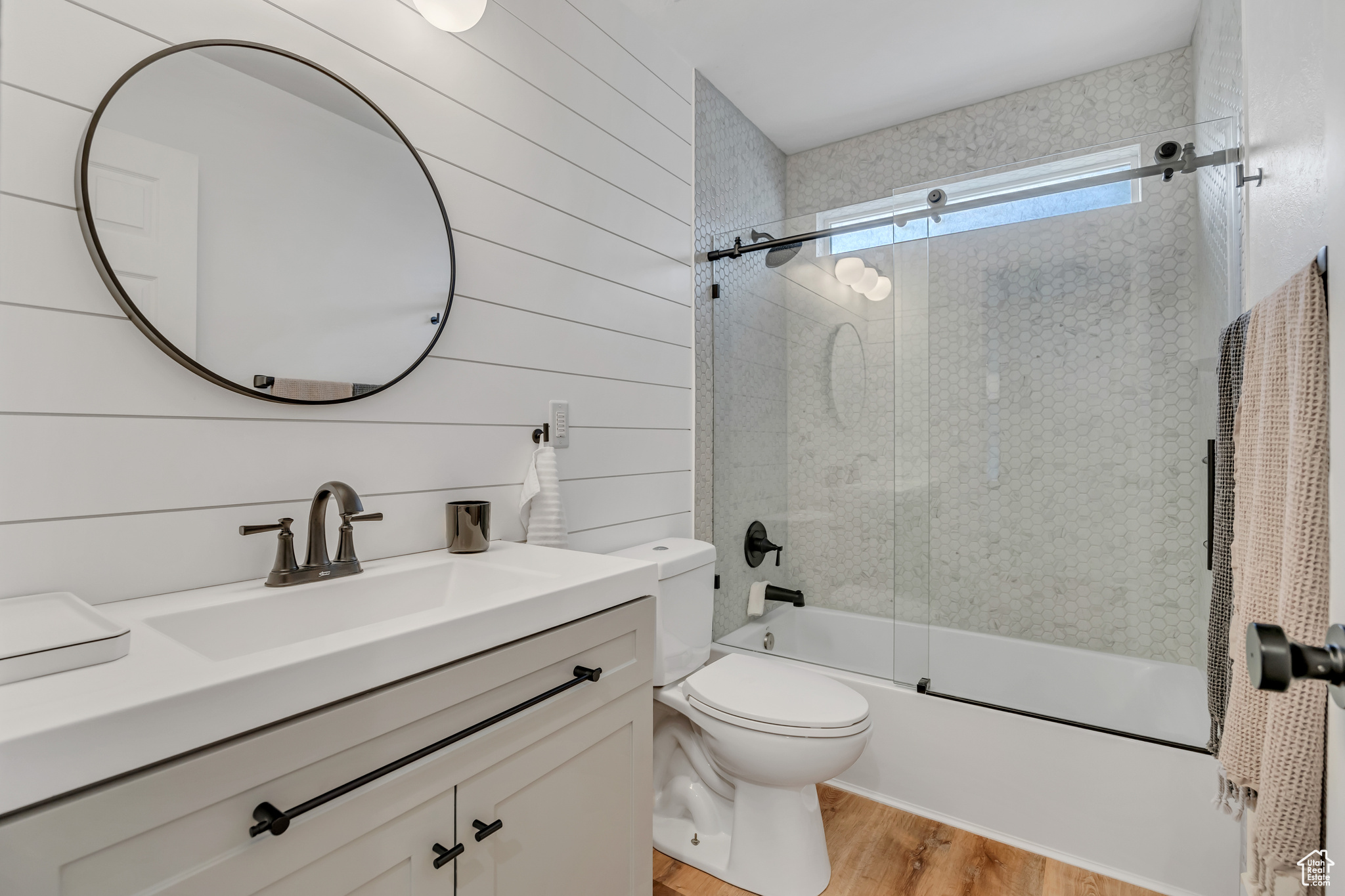 Heber City, Utah, 84032, United States, 4 Bedrooms Bedrooms, ,3 BathroomsBathrooms,Residential,For Sale,1903618