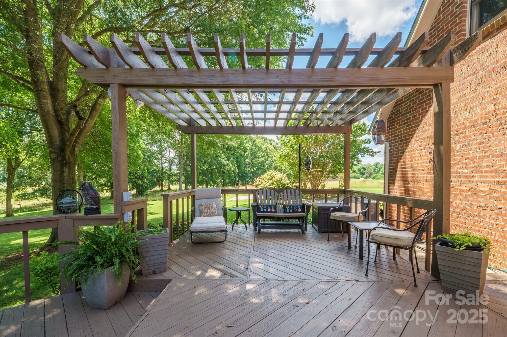 Granite Falls, North Carolina, 28630, United States, 4 Bedrooms Bedrooms, ,4 BathroomsBathrooms,Residential,For Sale,1907172