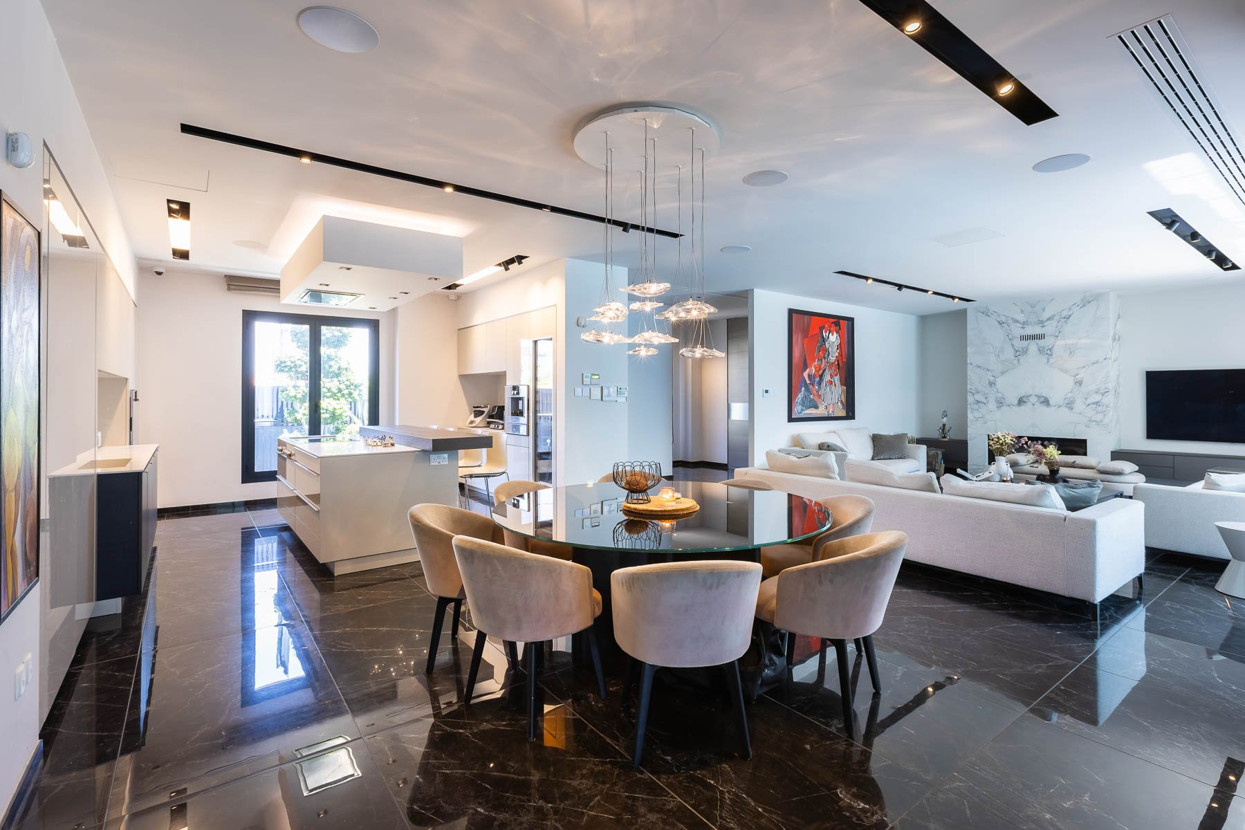  Contemporary Three Bedroom Villa Beside the Hilton in Engomi, Nicosia - 物件實景