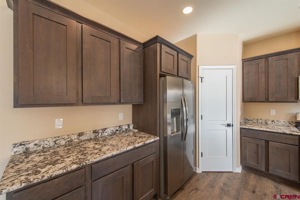 Montrose, Colorado, 81401, United States, 3 Bedrooms Bedrooms, ,2 BathroomsBathrooms,Residential,For Sale,1994283