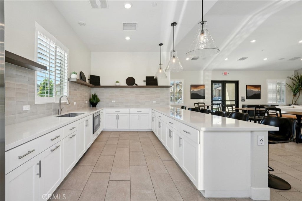 Fontana, California, 92336, United States, 3 Bedrooms Bedrooms, ,3 BathroomsBathrooms,Residential,For Sale,1828389