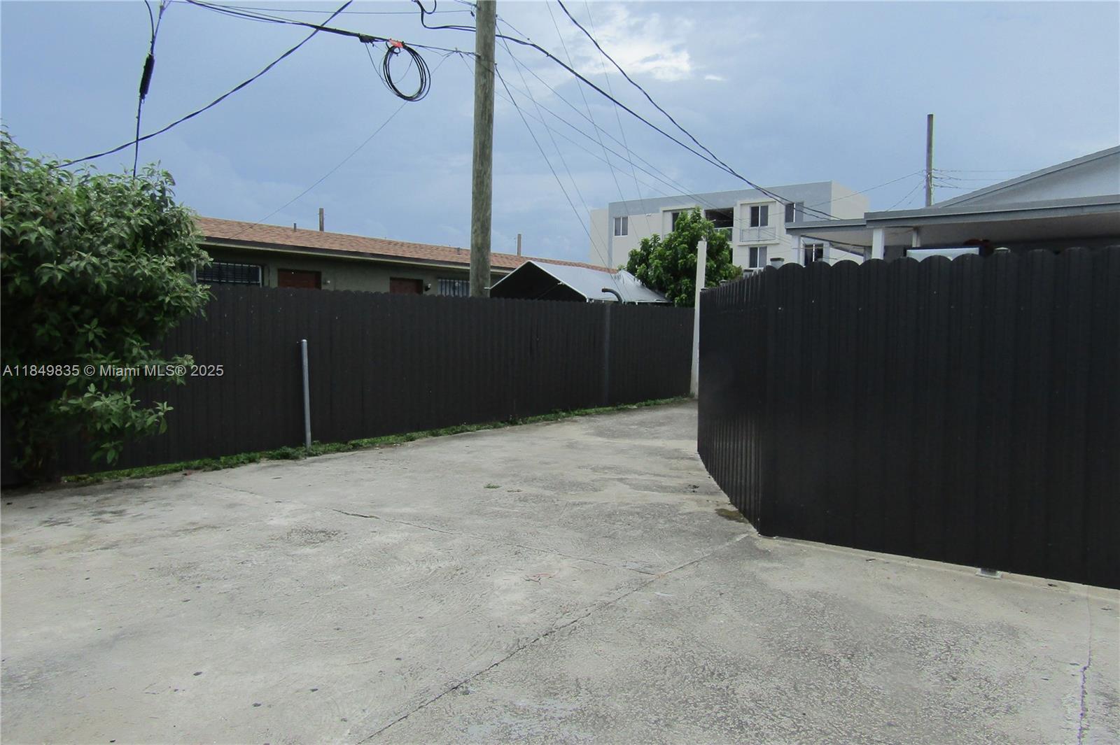 Miami, Florida, 33142, United States, ,Residential,For Sale,1906804