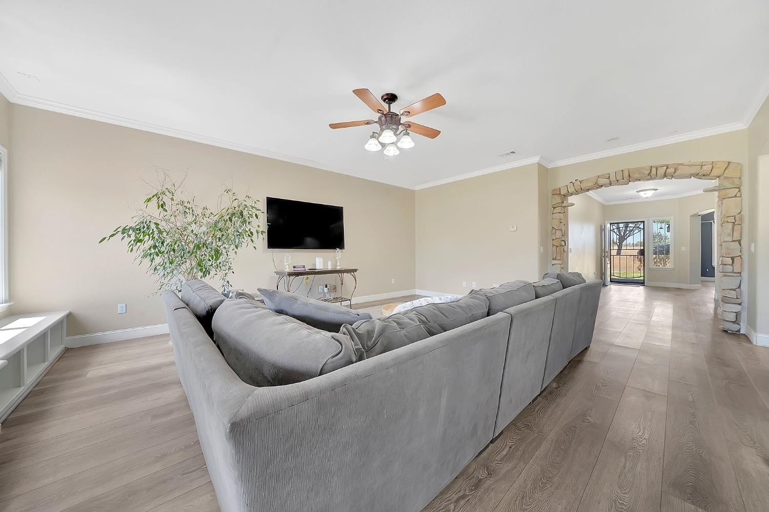 Valley Springs, California, 95252, United States, 3 Bedrooms Bedrooms, ,2 BathroomsBathrooms,Residential,For Sale,1879867