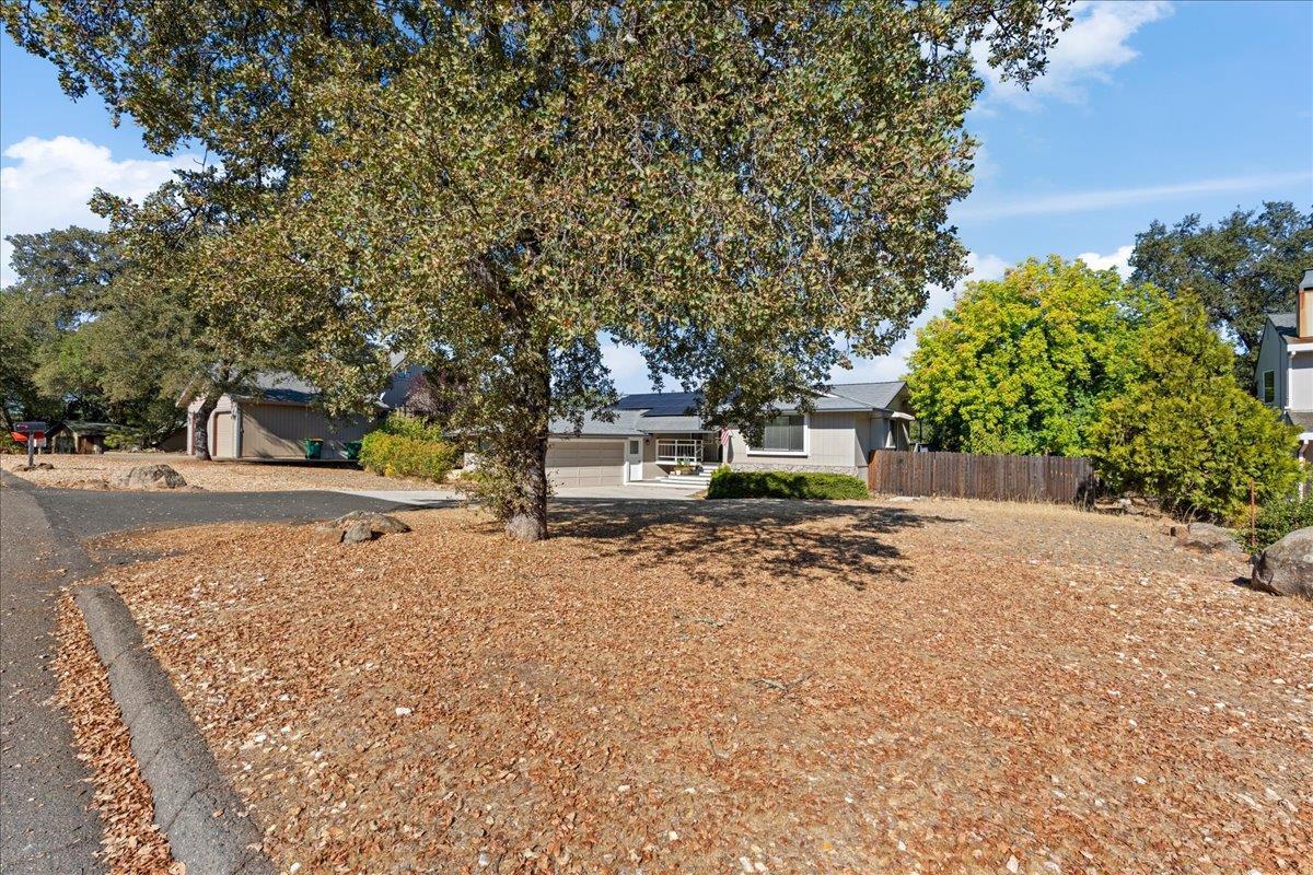 Rescue, California, 95672, United States, 3 Bedrooms Bedrooms, ,2 BathroomsBathrooms,Residential,For Sale,1976417